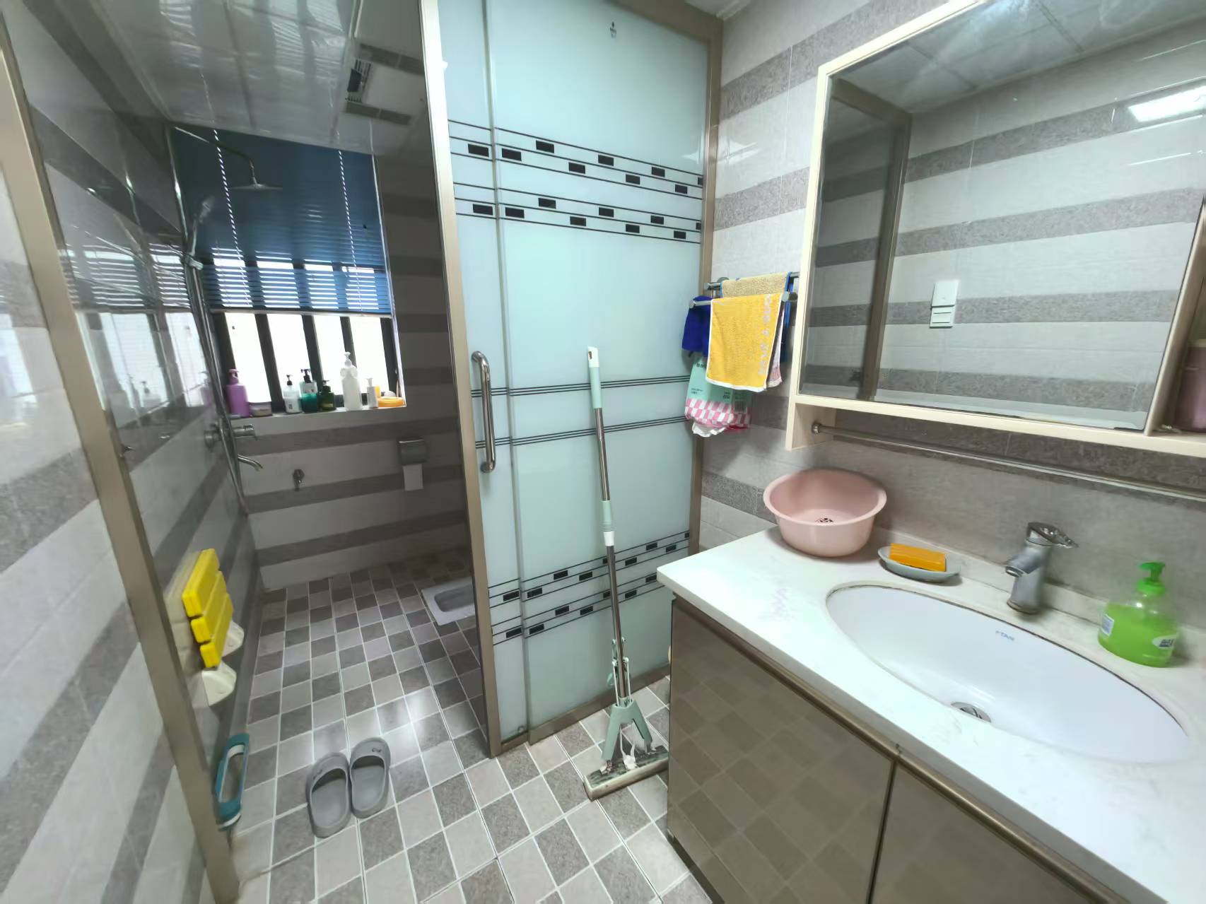 亿都新天地 3室2厅2卫 60.0万 亿都新天地 3室2厅2卫 60.0万室内图