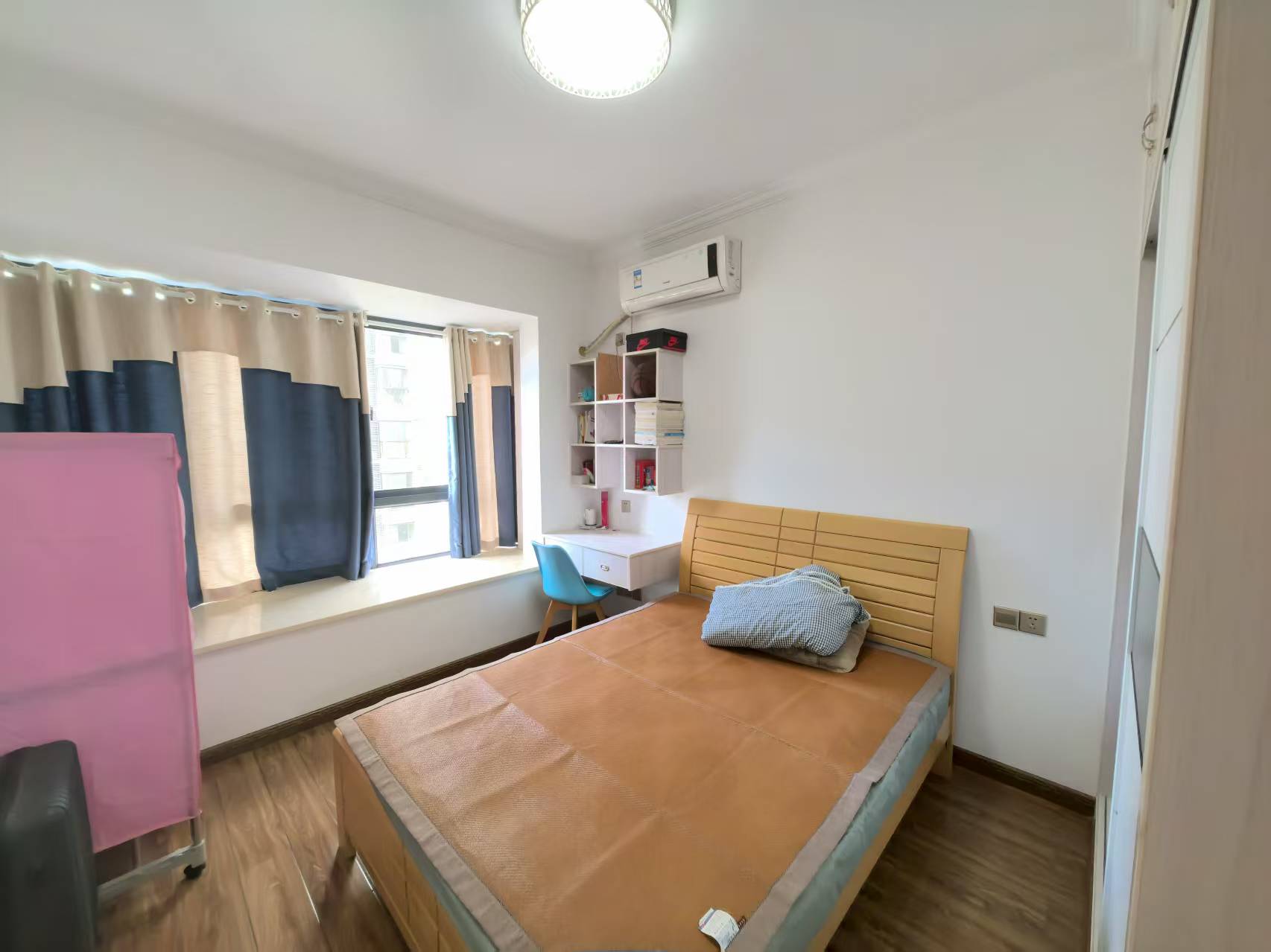 亿都新天地 3室2厅2卫 60.0万 亿都新天地 3室2厅2卫 60.0万室内图