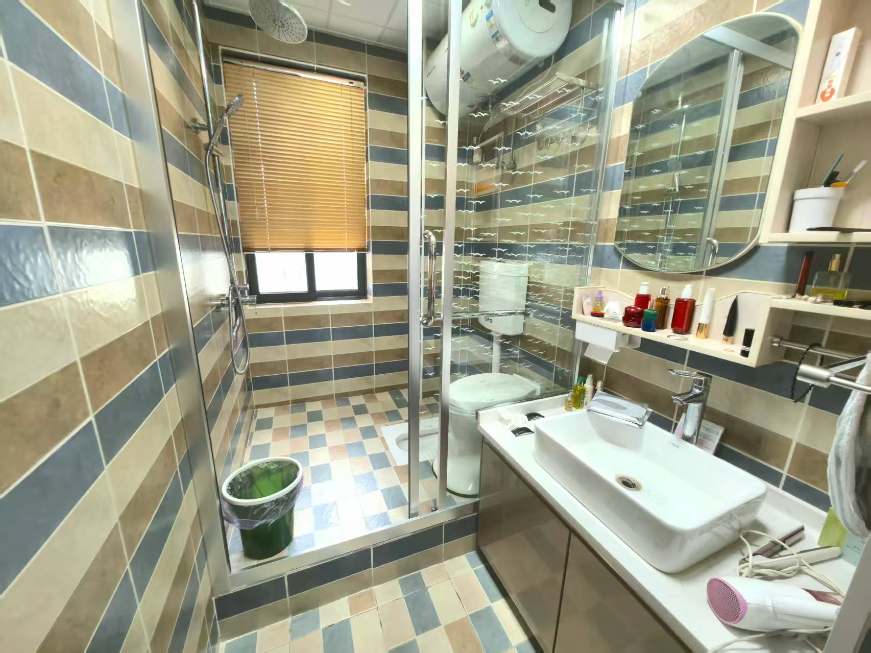 亿都新天地 3室2厅2卫 60.0万 亿都新天地 3室2厅2卫 60.0万室内图