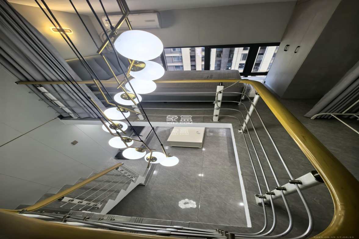 建发央玺(建发泱玺雅苑) 1室2厅1卫 2300.0元/月 建发央玺(建发泱玺雅苑) 1室2厅1卫 2300.0元/月室内图