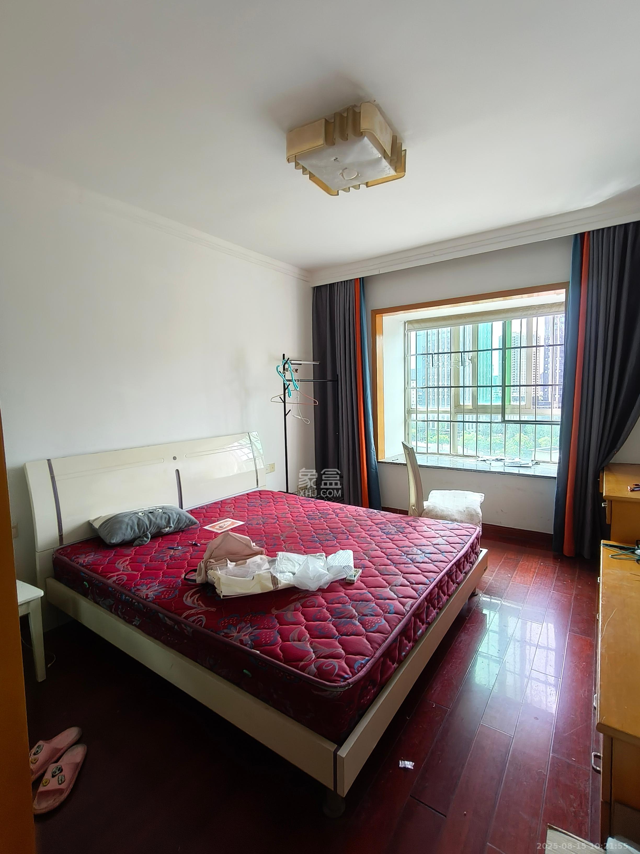 锦湘国际星城一期(锦美苑)  4室2厅2卫    2600.0元/月 锦湘国际星城一期(锦美苑)  4室2厅2卫    2600.0元/月室内图