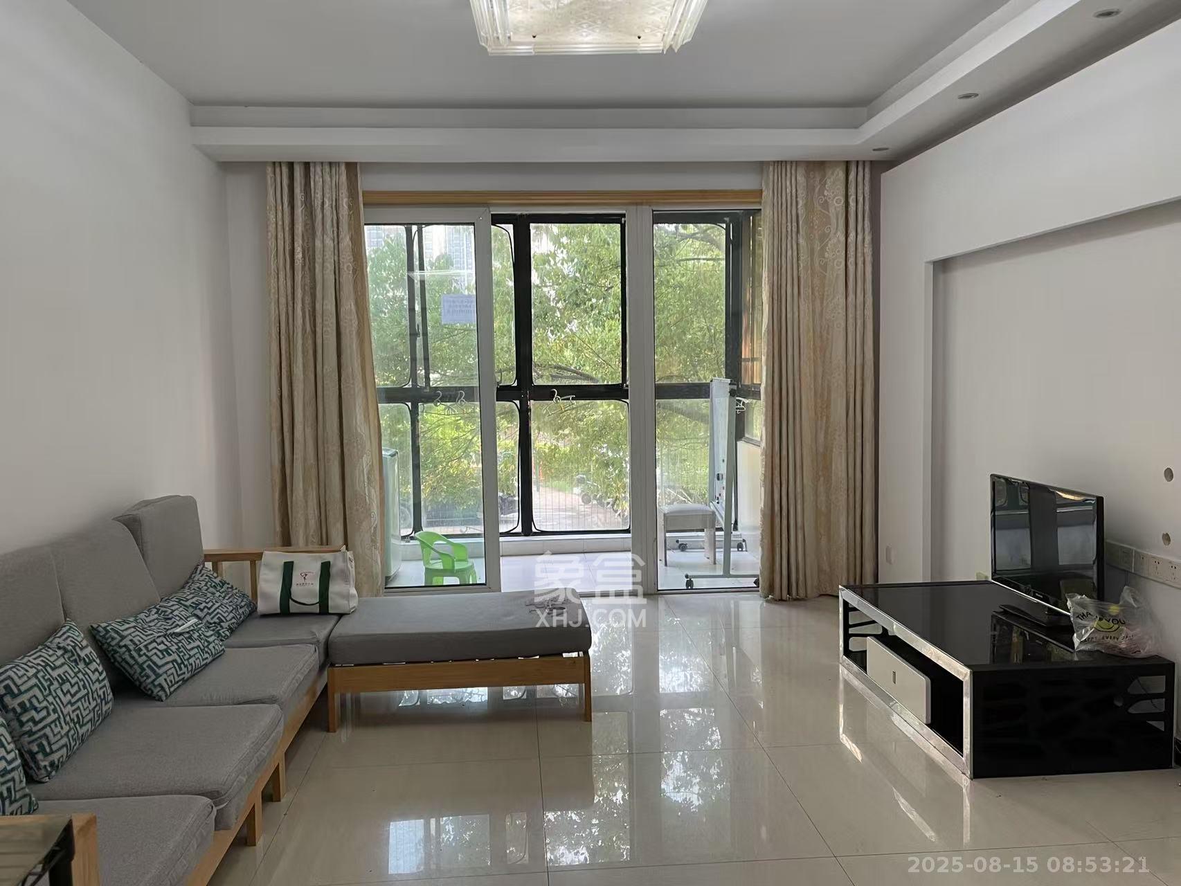 山语城一期  3室2厅1卫    2100.0元/月 山语城一期  3室2厅1卫    2100.0元/月室内图