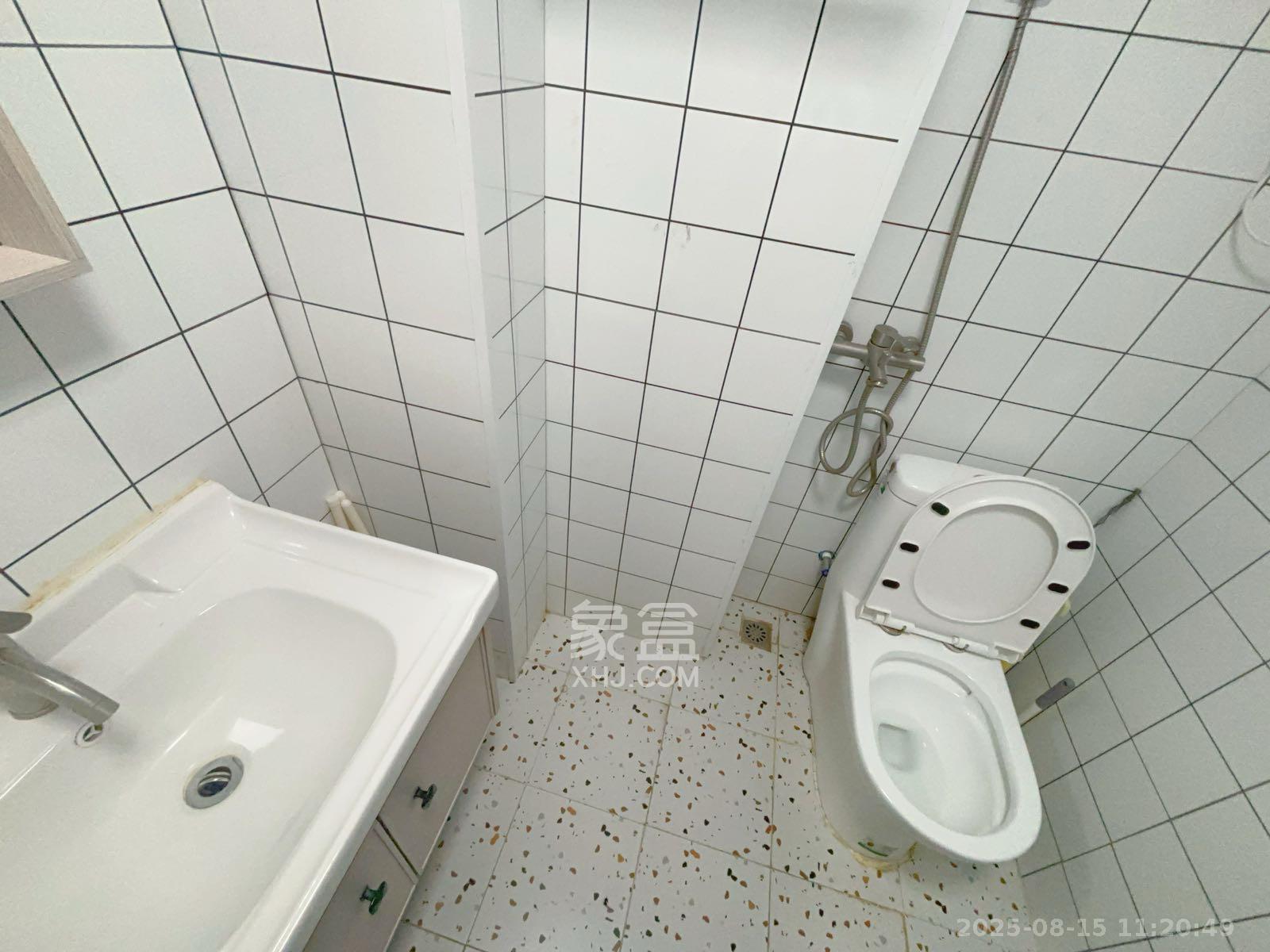 阳光城檀悦 1室1厅1卫 2000.0元/月 阳光城檀悦 1室1厅1卫 2000.0元/月室内图