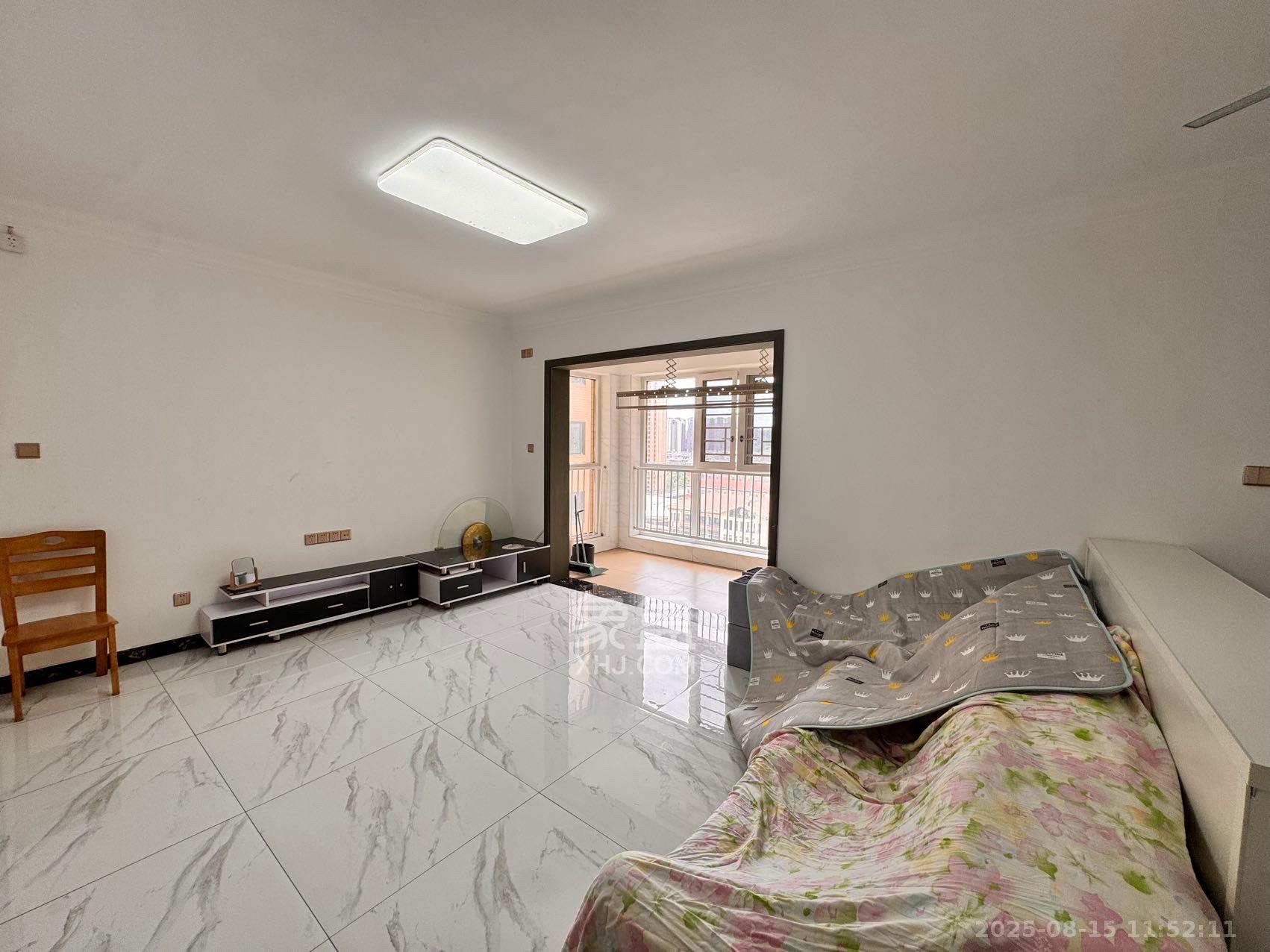 金湘苑(星澜之悦)  4室2厅2卫    2100.0元/月 金湘苑(星澜之悦)  4室2厅2卫    2100.0元/月室内图