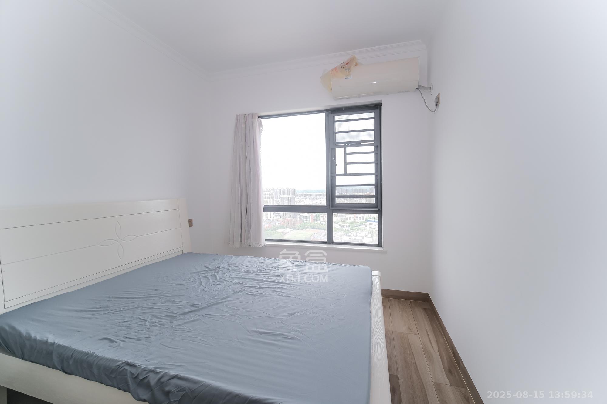 筑梦星园 4室2厅2卫 115.0万 筑梦星园 4室2厅2卫 115.0万卧室