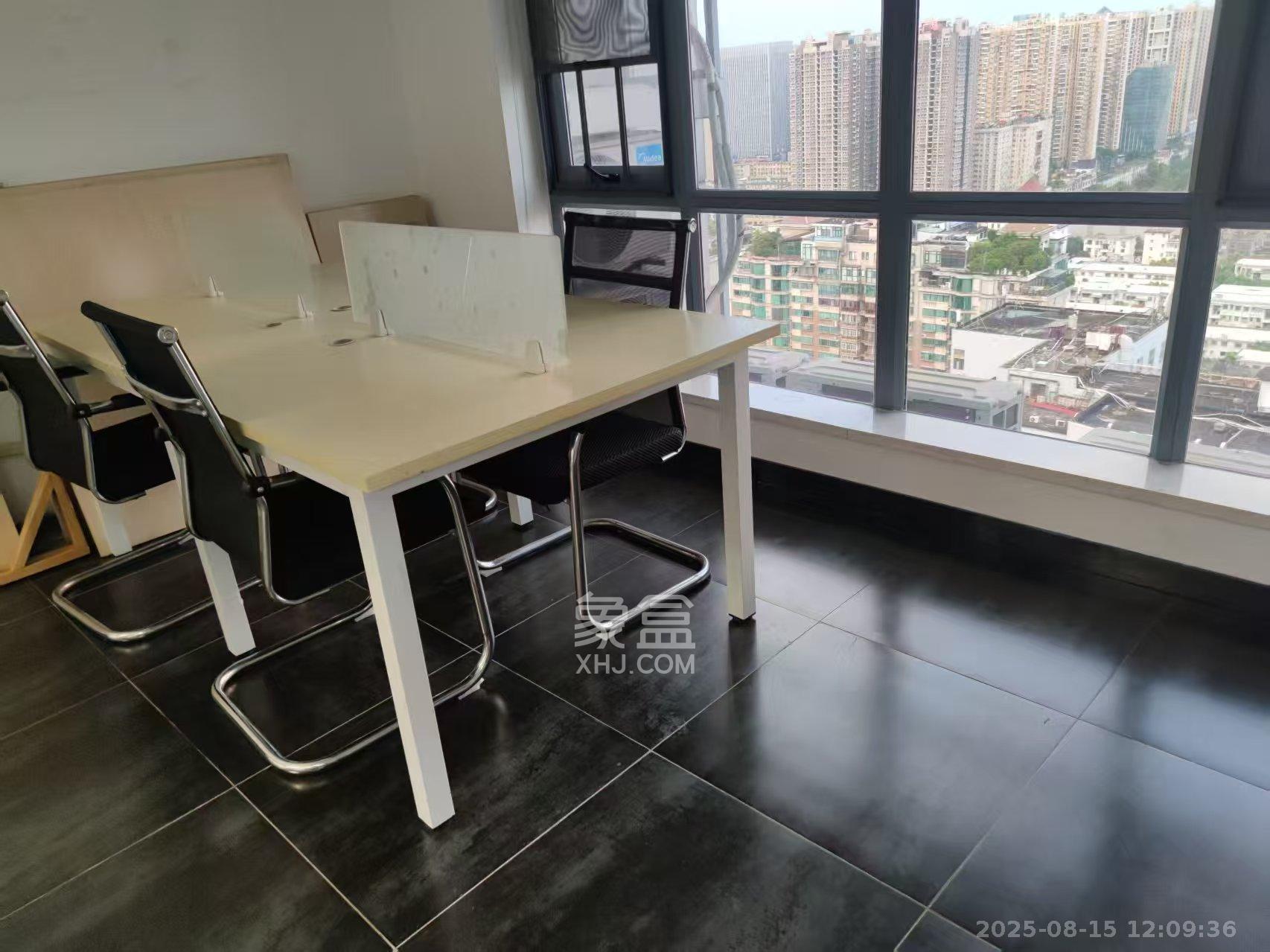 人瑞潇湘国际  2室1厅1卫    5600.0元/月 人瑞潇湘国际  2室1厅1卫    5600.0元/月室内图