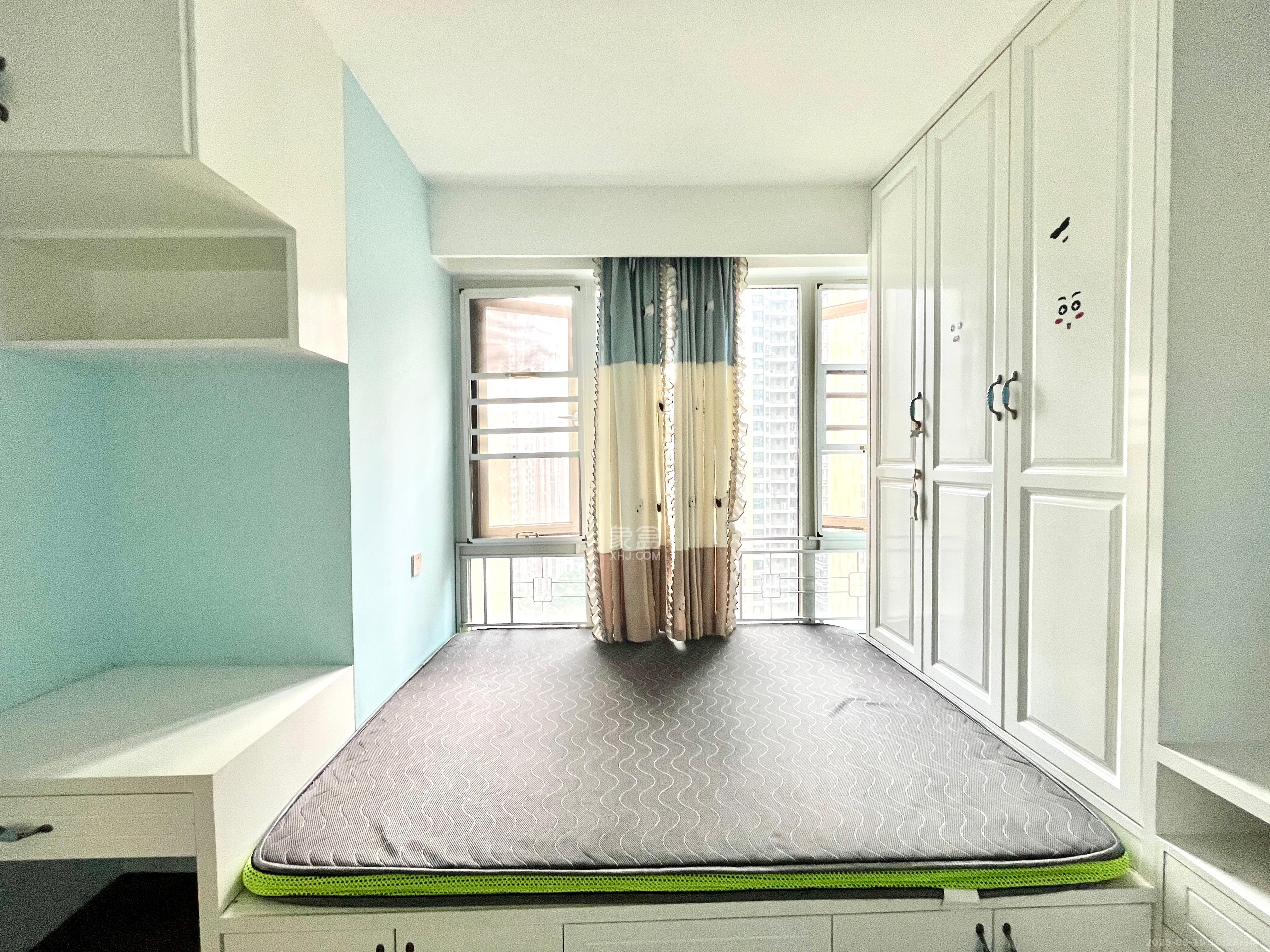 北辰三角洲E3区  3室2厅2卫    3600.0元/月 北辰三角洲E3区  3室2厅2卫    3600.0元/月室内图