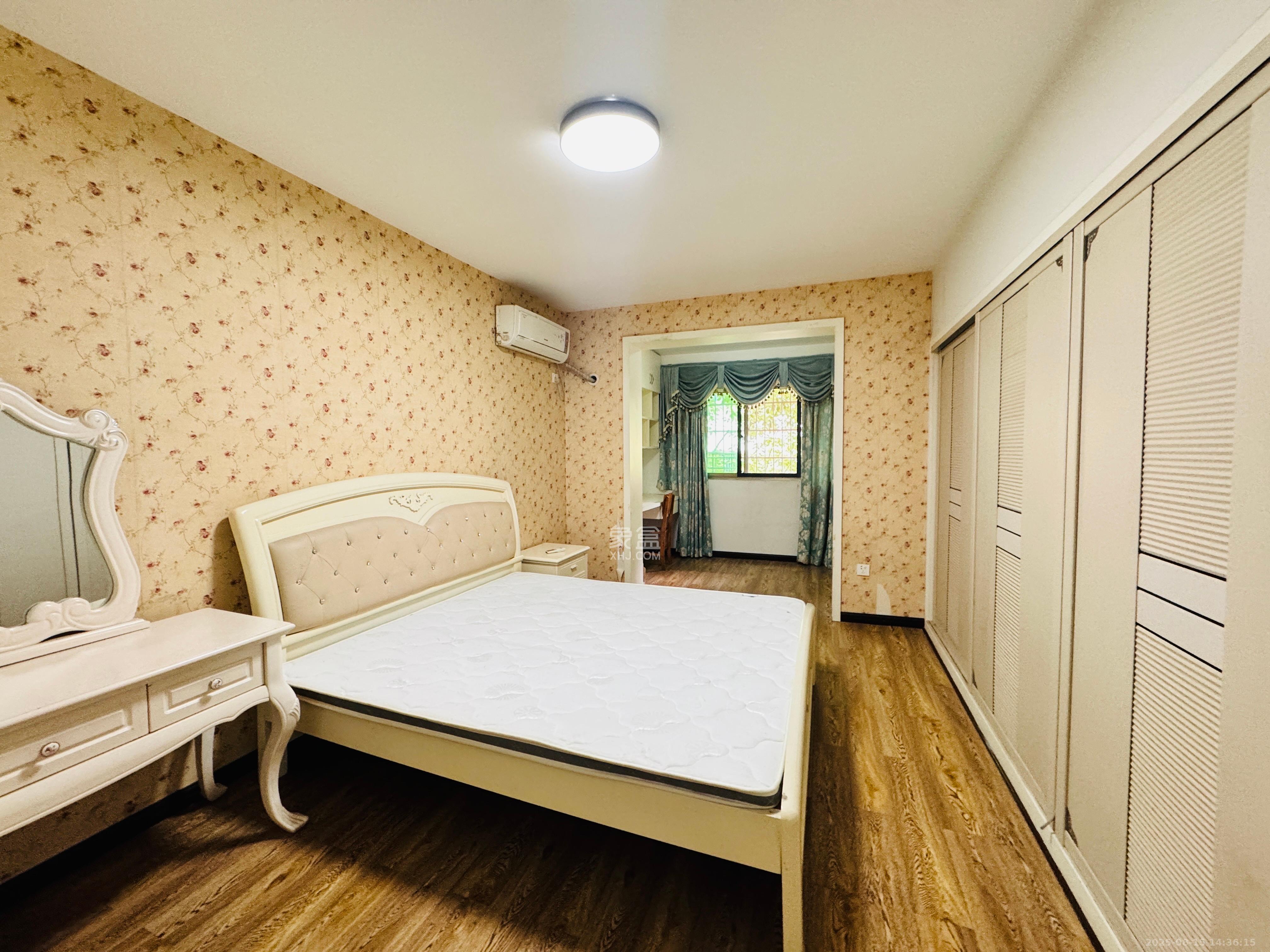 天剑社区(湖南省水利水电一公司宿舍) 2室1厅1卫 2400.0元/月 天剑社区(湖南省水利水电一公司宿舍) 2室1厅1卫 2400.0元/月室内图