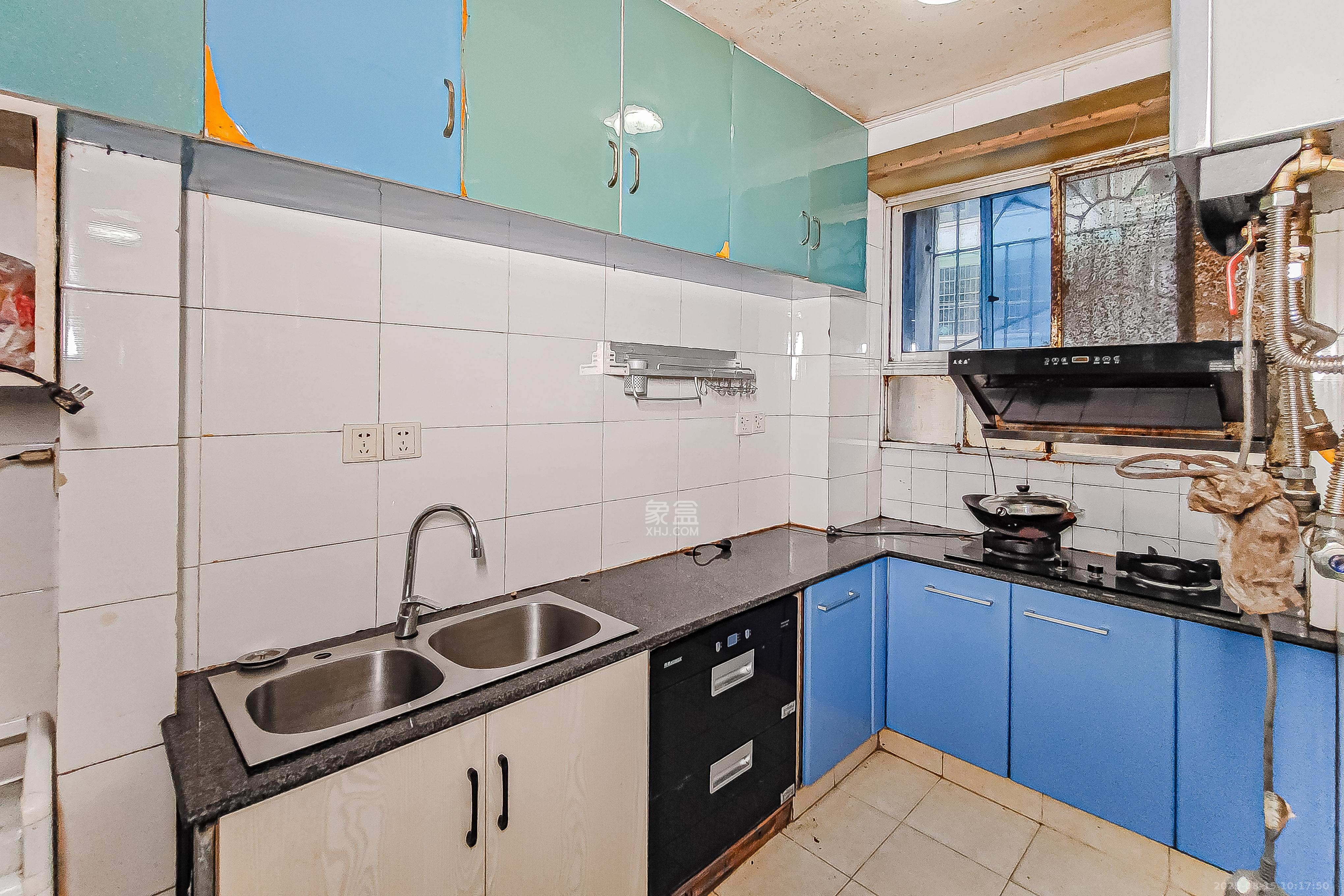 省儿童医院单位宿舍 2室2厅1卫 2000.0元/月 省儿童医院单位宿舍 2室2厅1卫 2000.0元/月室内图