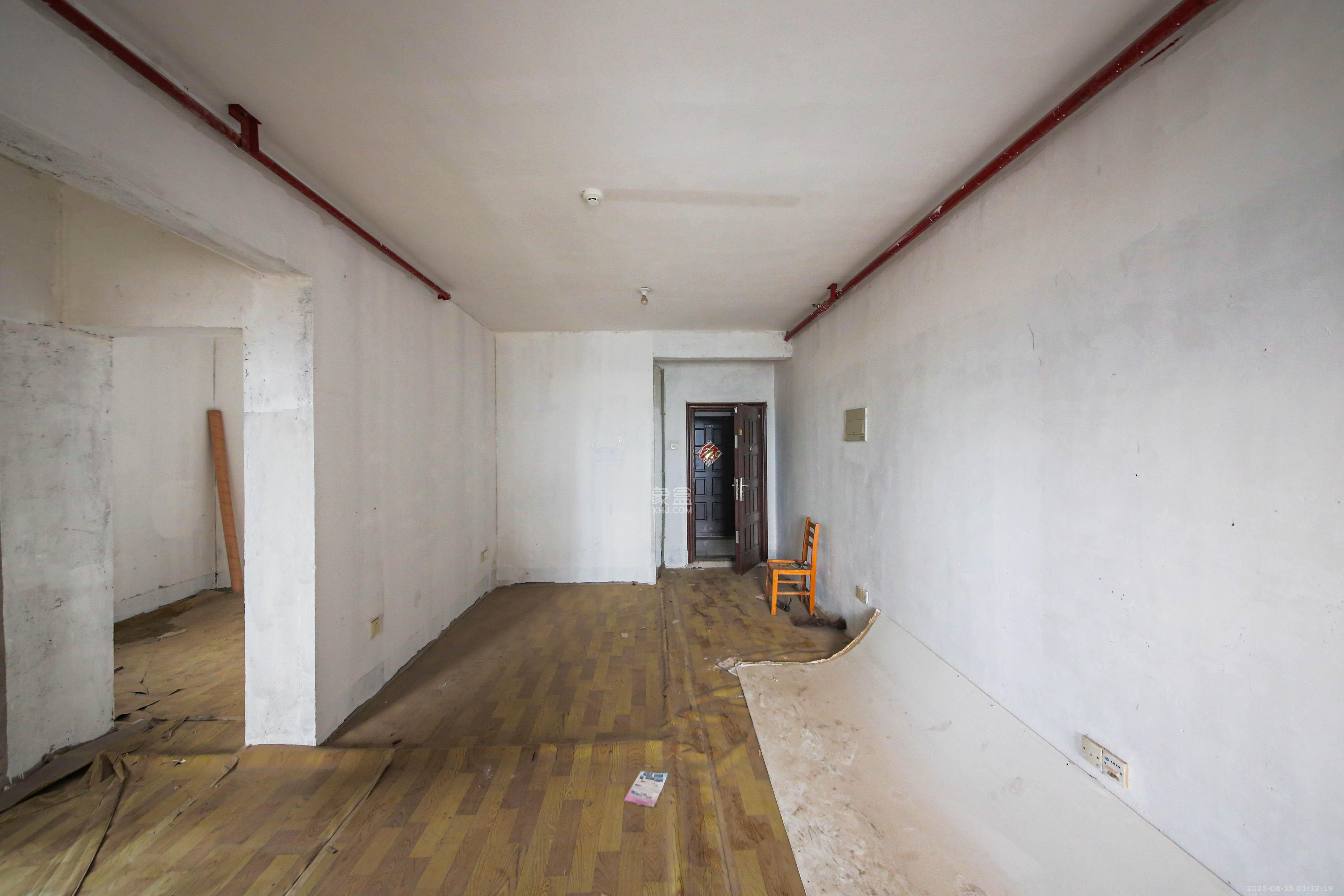 鑫远杰座  2室2厅1卫    58.0万 鑫远杰座  2室2厅1卫    58.0万