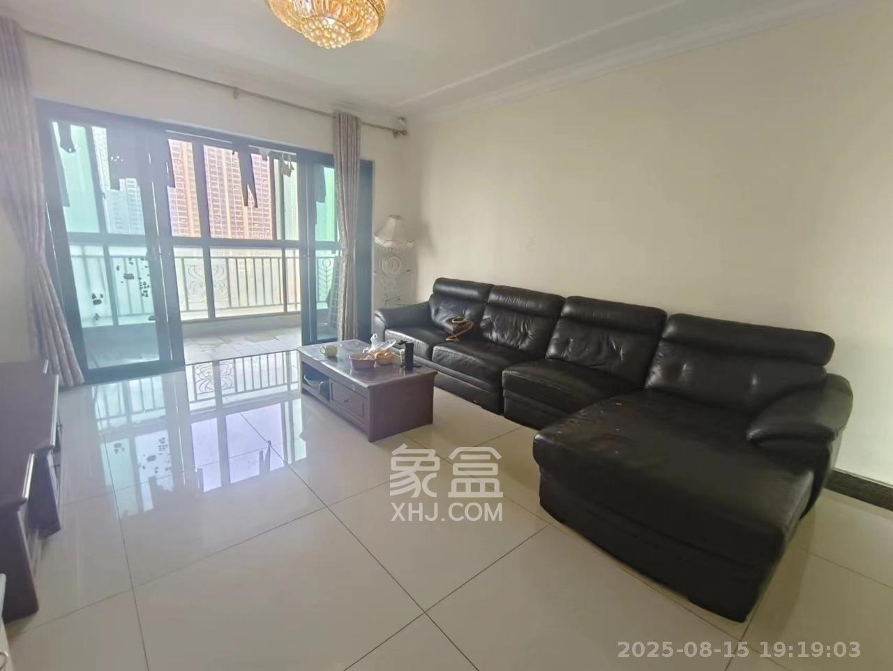 恒大雅苑  3室2厅1卫   2400.00元/月室内图