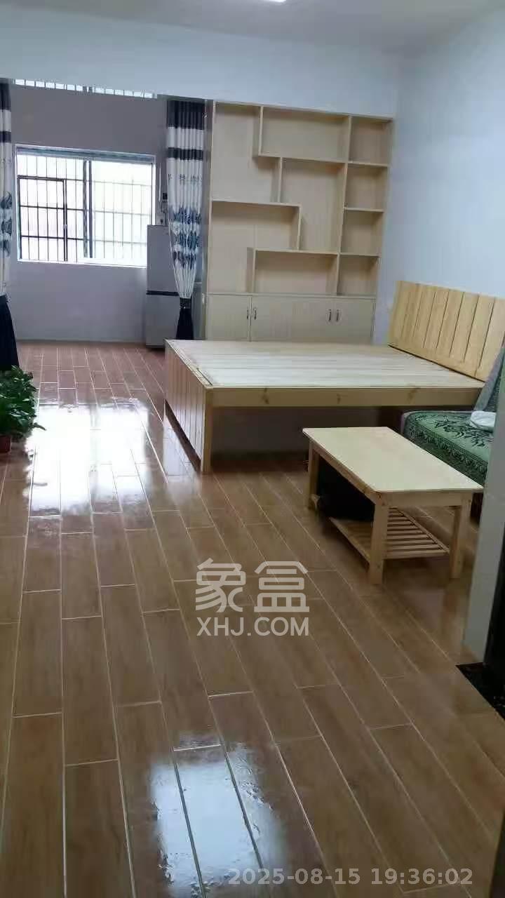 和隆花半里  1室1厅1卫   1800.00元/月室内图