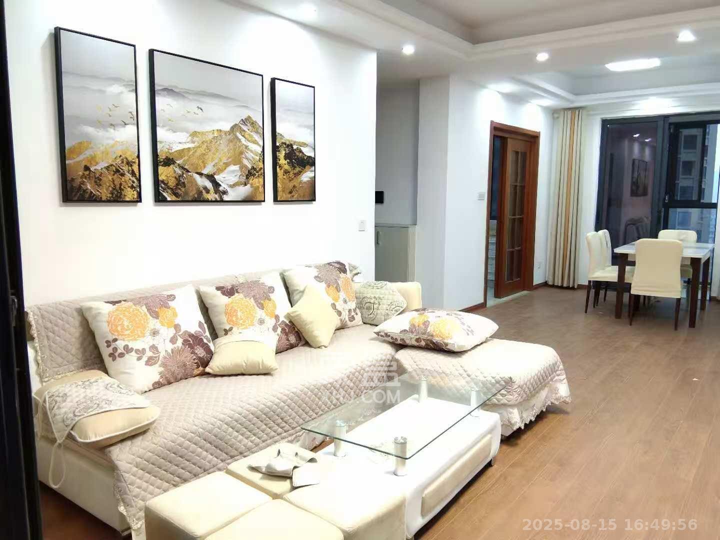 中建梅溪湖中心  4室2厅1卫   4200.00元/月室内图