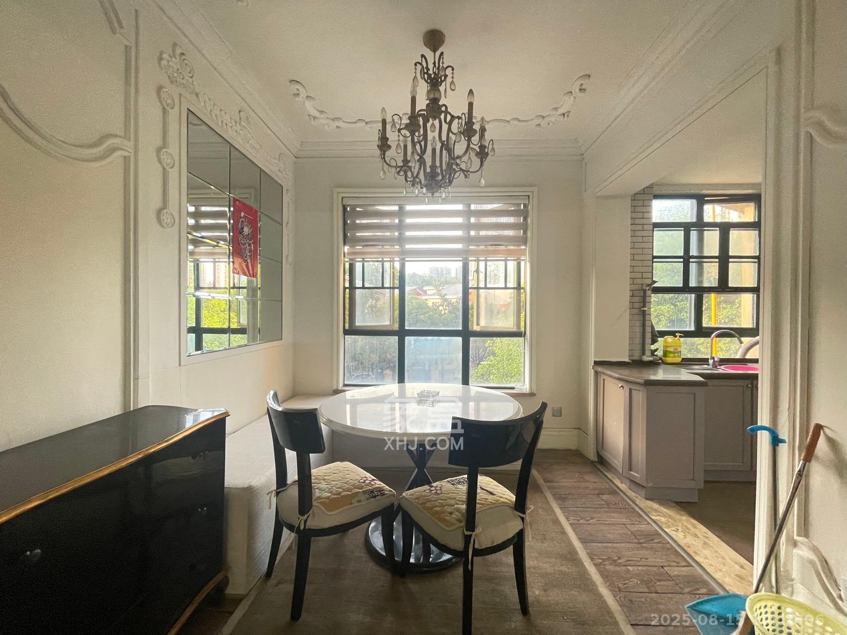 维一星城原山苑  4室2厅1卫    2300.0元/月 维一星城原山苑  4室2厅1卫    2300.0元/月室内图