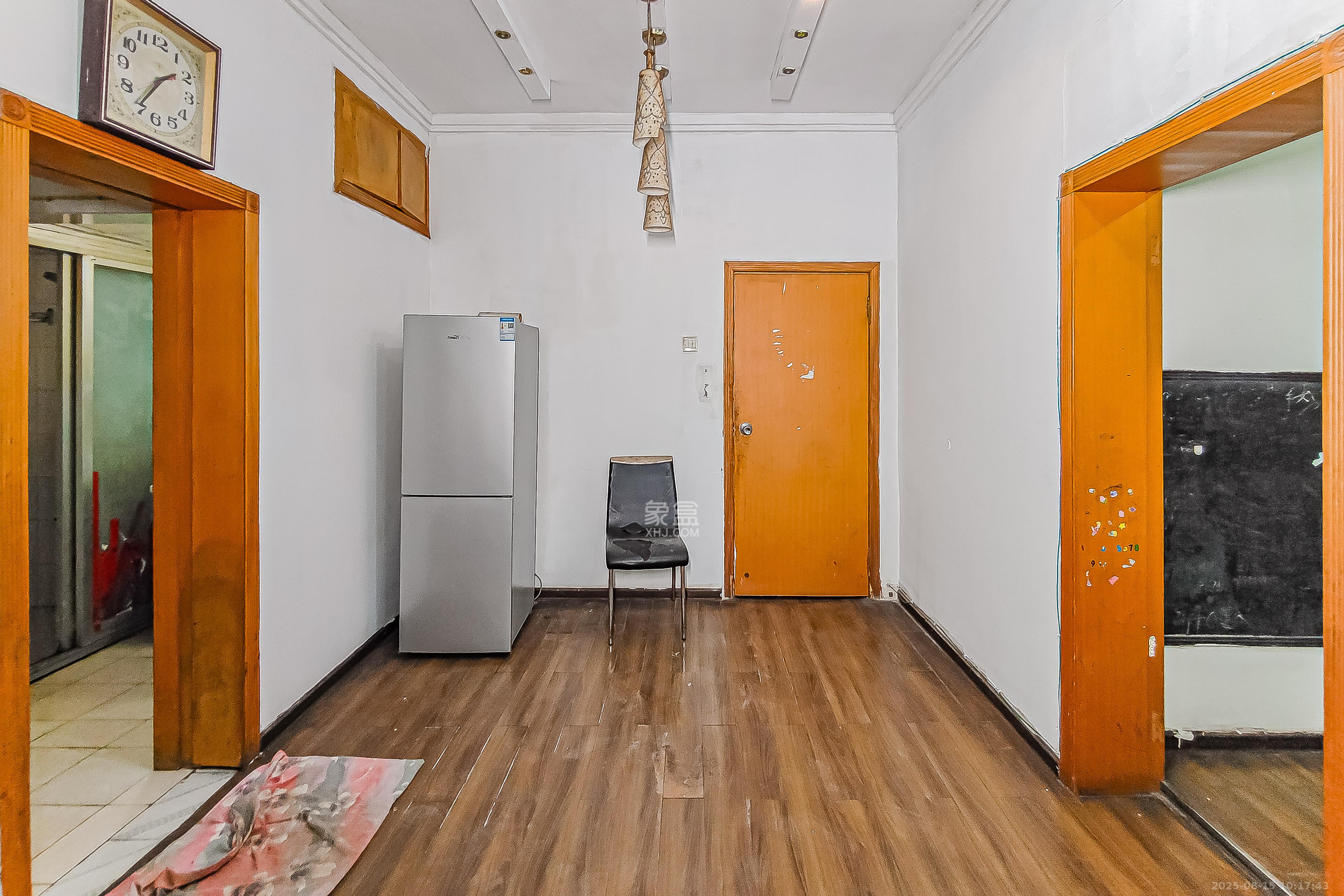 省儿童医院单位宿舍  2室2厅1卫    2000.0元/月室内图