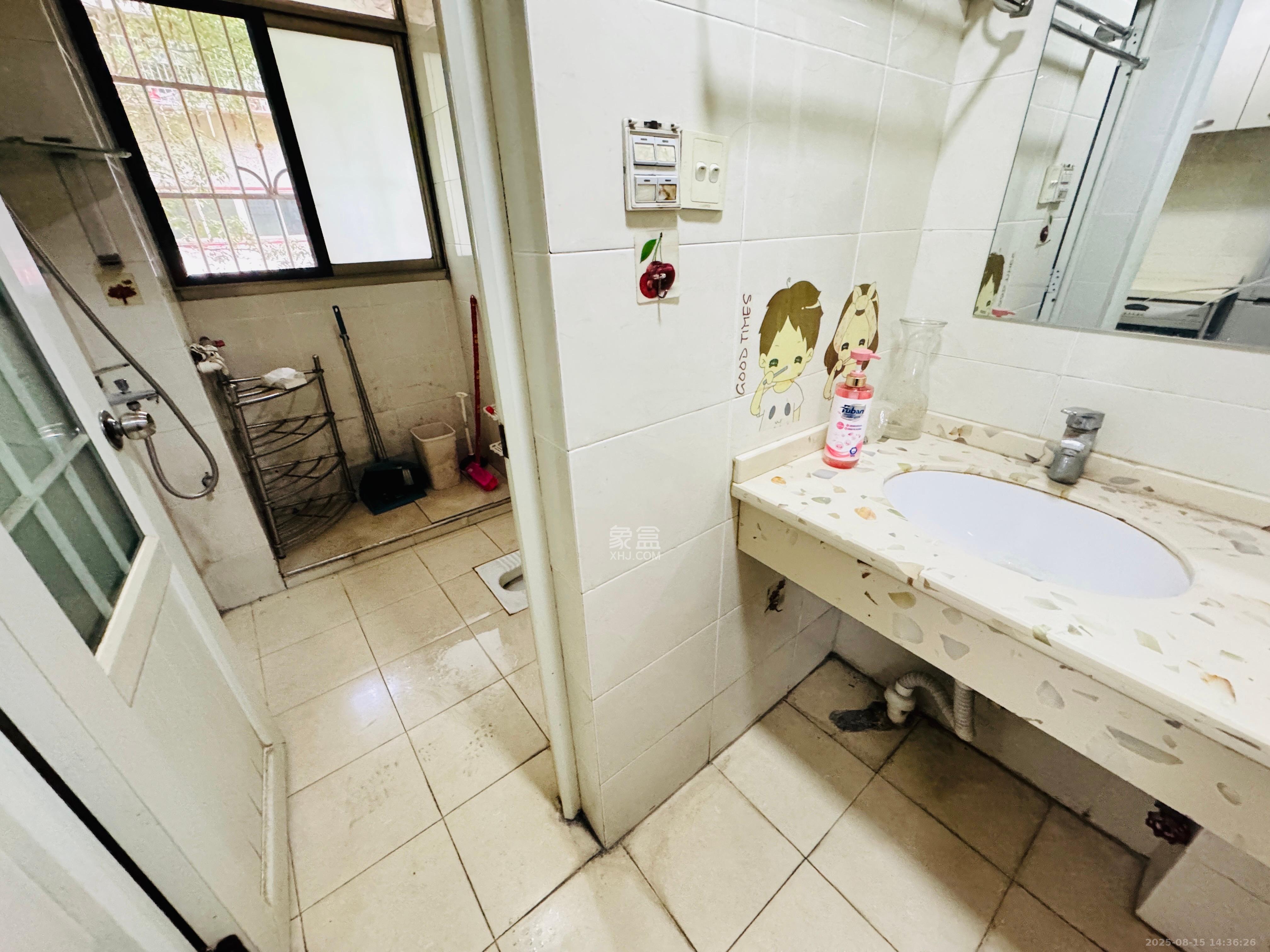 天剑社区(湖南省水利水电一公司宿舍) 2室1厅1卫 2400.0元/月 天剑社区(湖南省水利水电一公司宿舍) 2室1厅1卫 2400.0元/月室内图