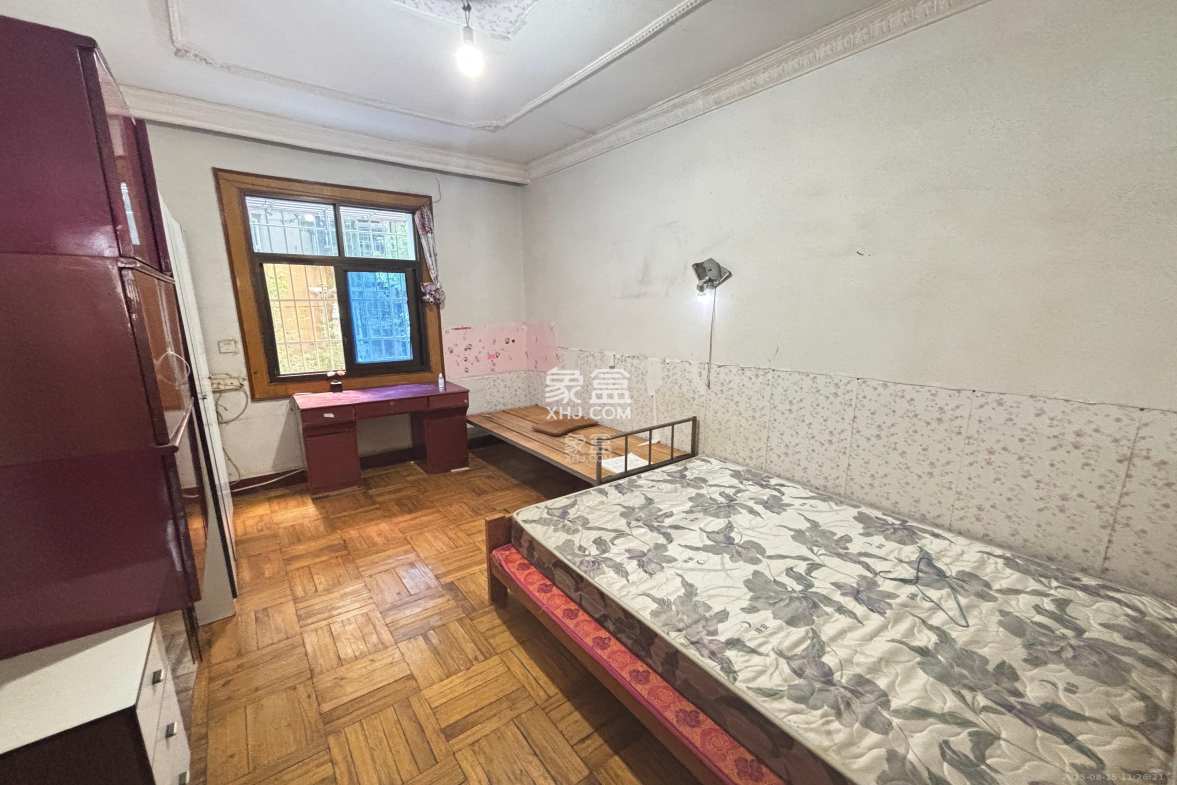 浦沅生活二区 2室1厅1卫 1300.0元/月 浦沅生活二区 2室1厅1卫 1300.0元/月室内图