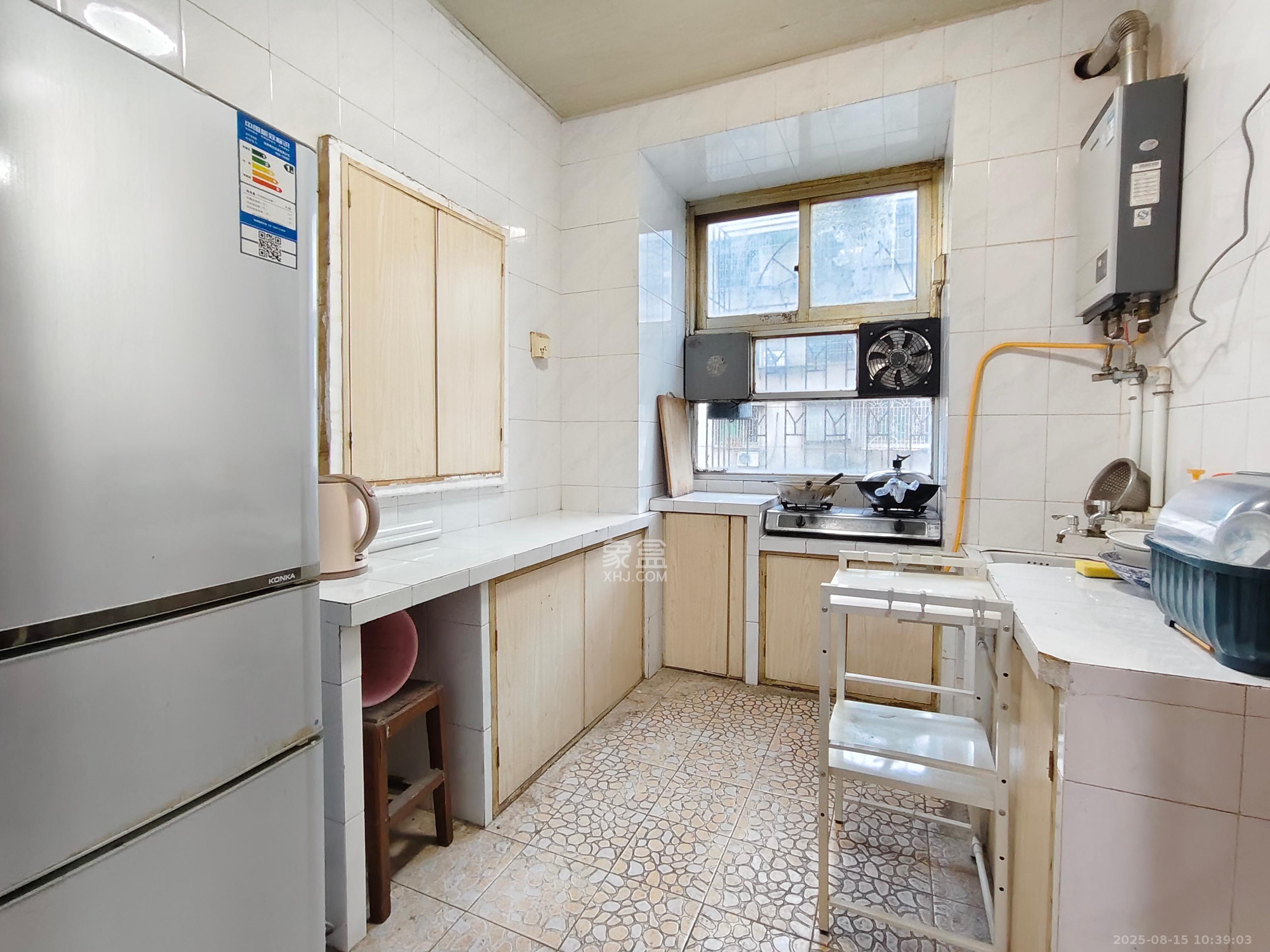 长沙市邮政宿舍(古汉邮局宿舍) 2室2厅1卫 1500.0元/月 长沙市邮政宿舍(古汉邮局宿舍) 2室2厅1卫 1500.0元/月室内图