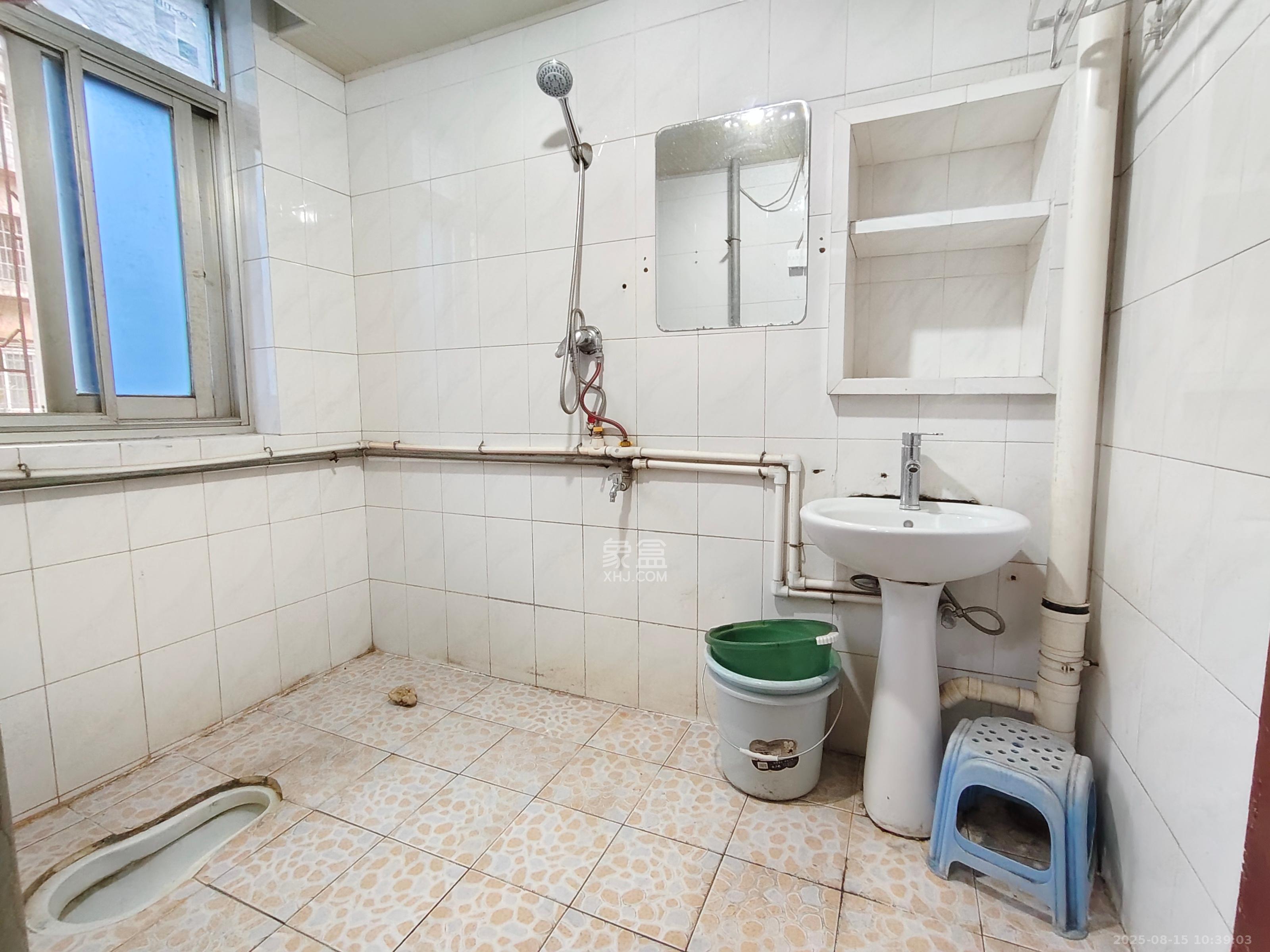 长沙市邮政宿舍(古汉邮局宿舍) 2室2厅1卫 1500.0元/月 长沙市邮政宿舍(古汉邮局宿舍) 2室2厅1卫 1500.0元/月室内图