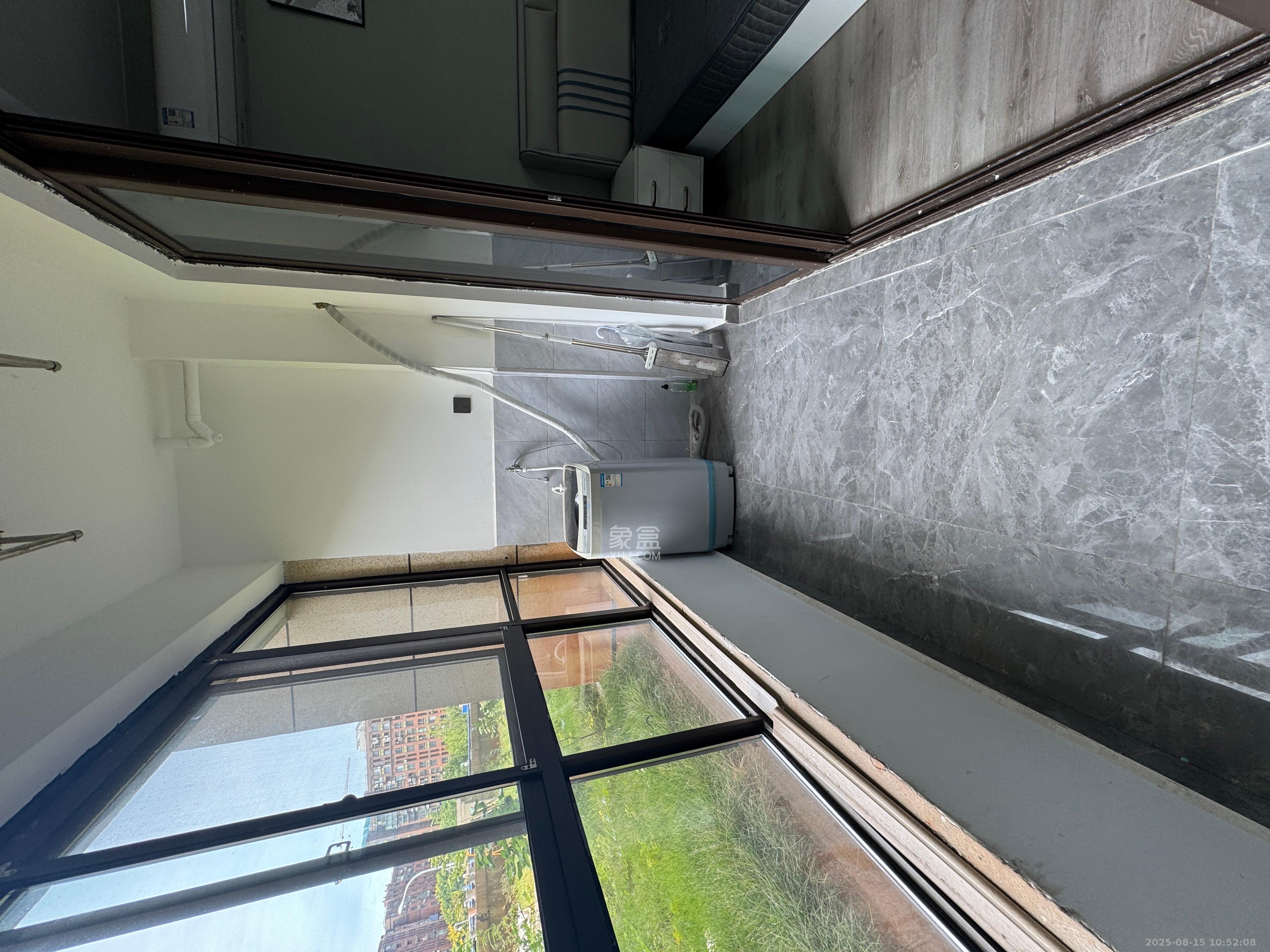 香缇雅苑(鑫远翡丽郡二期)  1室1厅1卫    1400.0元/月 香缇雅苑(鑫远翡丽郡二期)  1室1厅1卫    1400.0元/月室内图