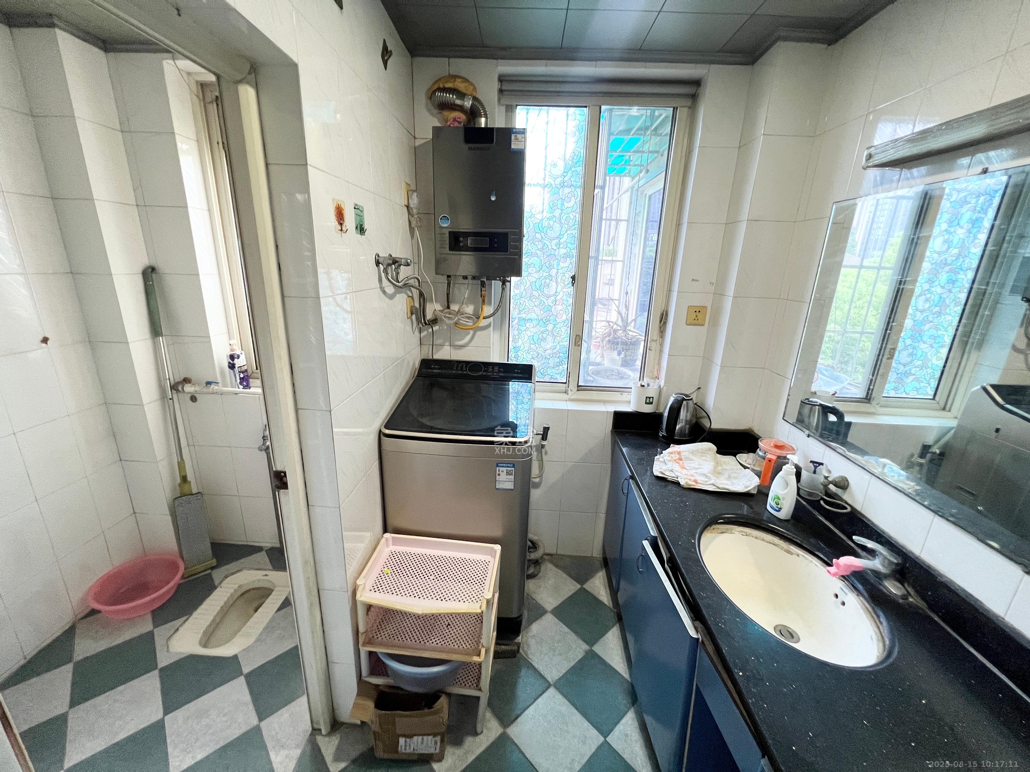 湘博楼 3室2厅2卫 1800.0元/月 湘博楼 3室2厅2卫 1800.0元/月室内图