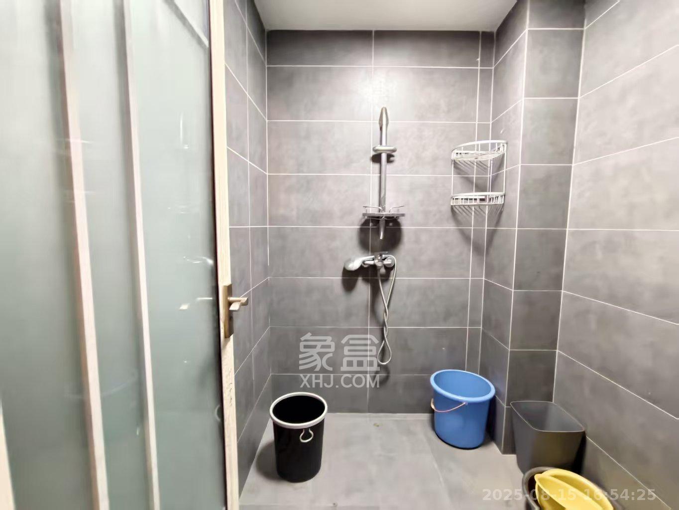 建安新商汇 4室2厅2卫 10800.0元/月 建安新商汇 4室2厅2卫 10800.0元/月室内图