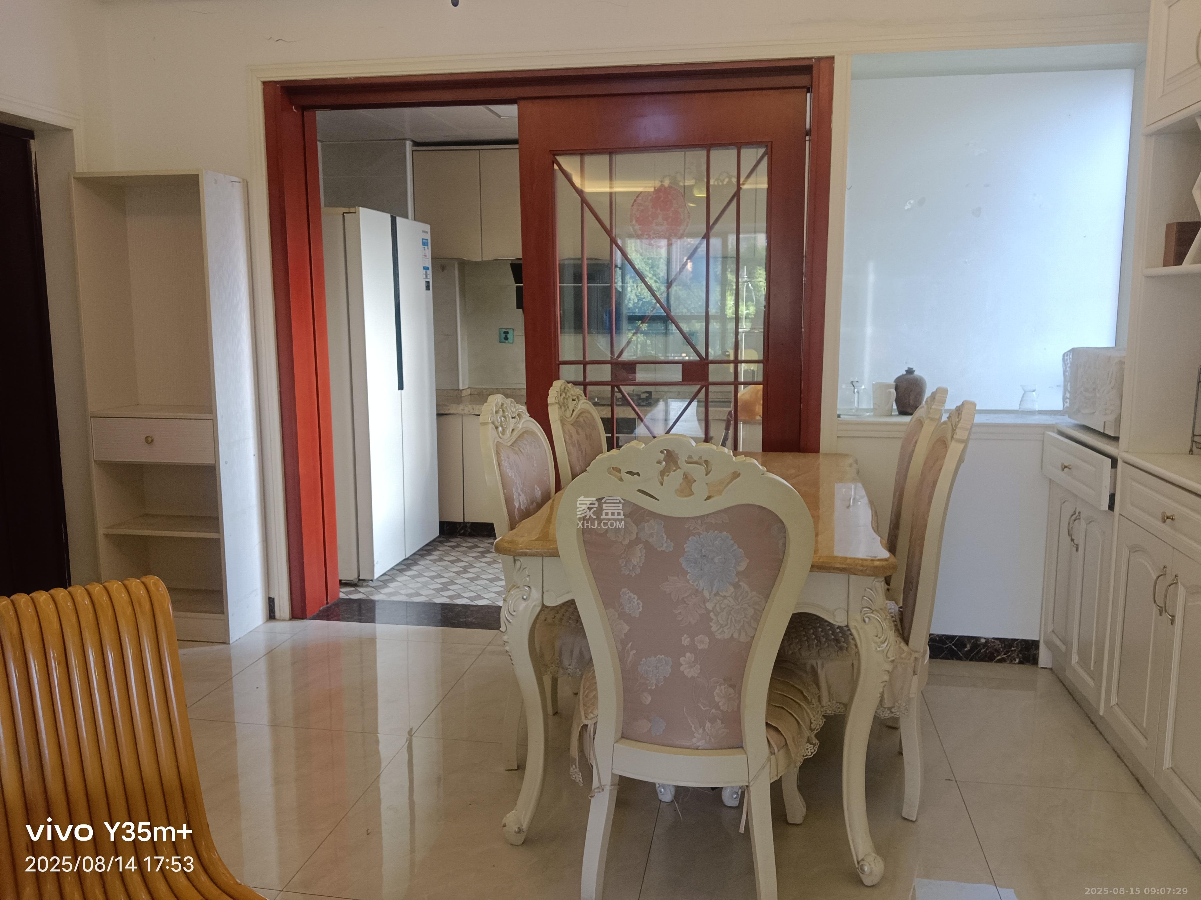 鑫远御文台一期 3室2厅2卫 3000.0元/月 鑫远御文台一期 3室2厅2卫 3000.0元/月室内图