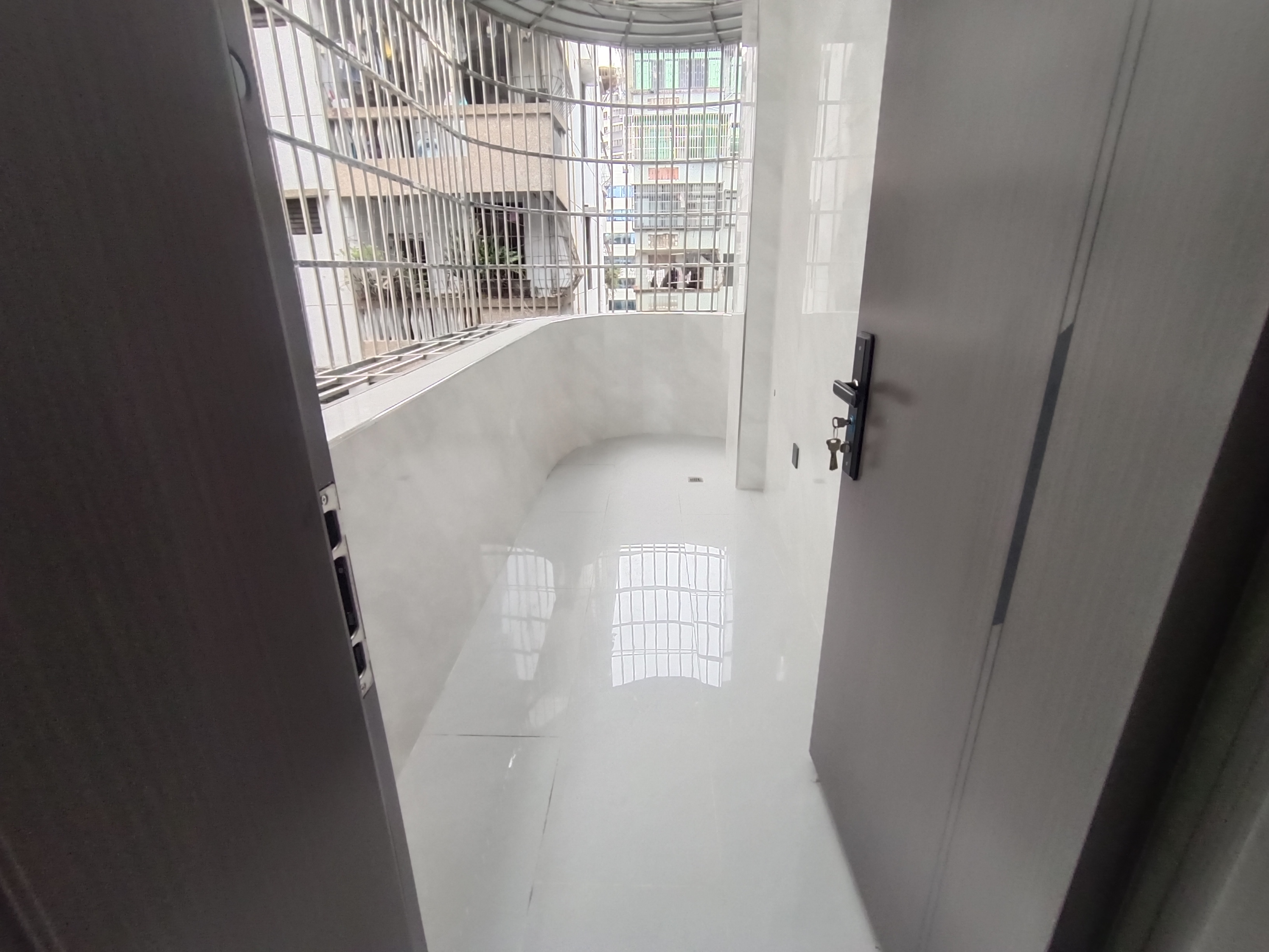 北方公司宿舍(义龙西路) 3室1厅1卫 88.0万 北方公司宿舍(义龙西路) 3室1厅1卫 88.0万客厅