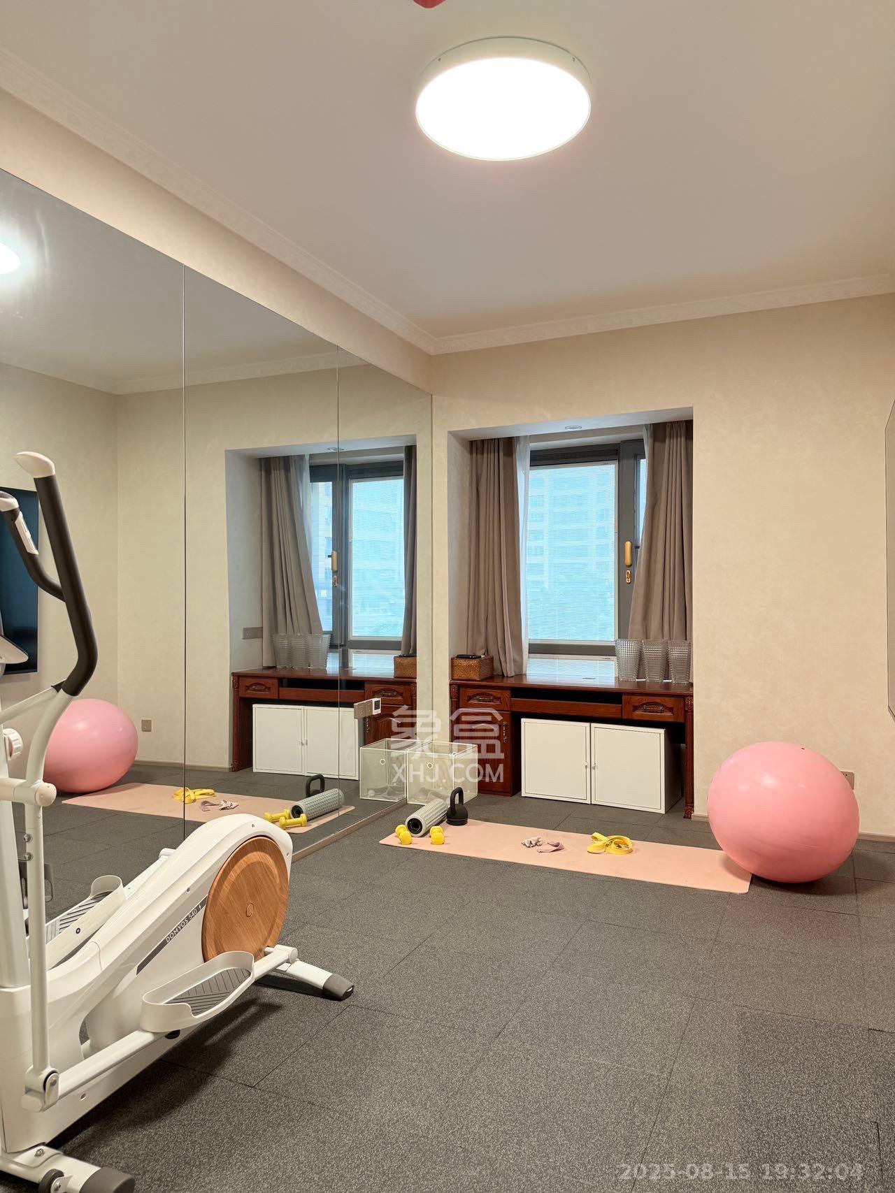 保利国际广场 3室2厅3卫 23000.0元/月 保利国际广场 3室2厅3卫 23000.0元/月室内图