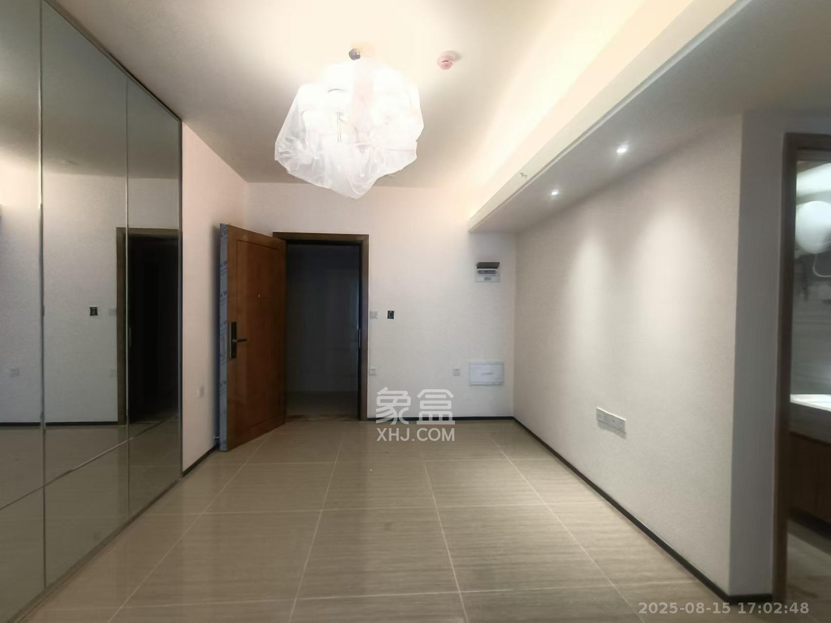 恒大金融广场 1室1厅1卫 2200.0元/月 恒大金融广场 1室1厅1卫 2200.0元/月室内图