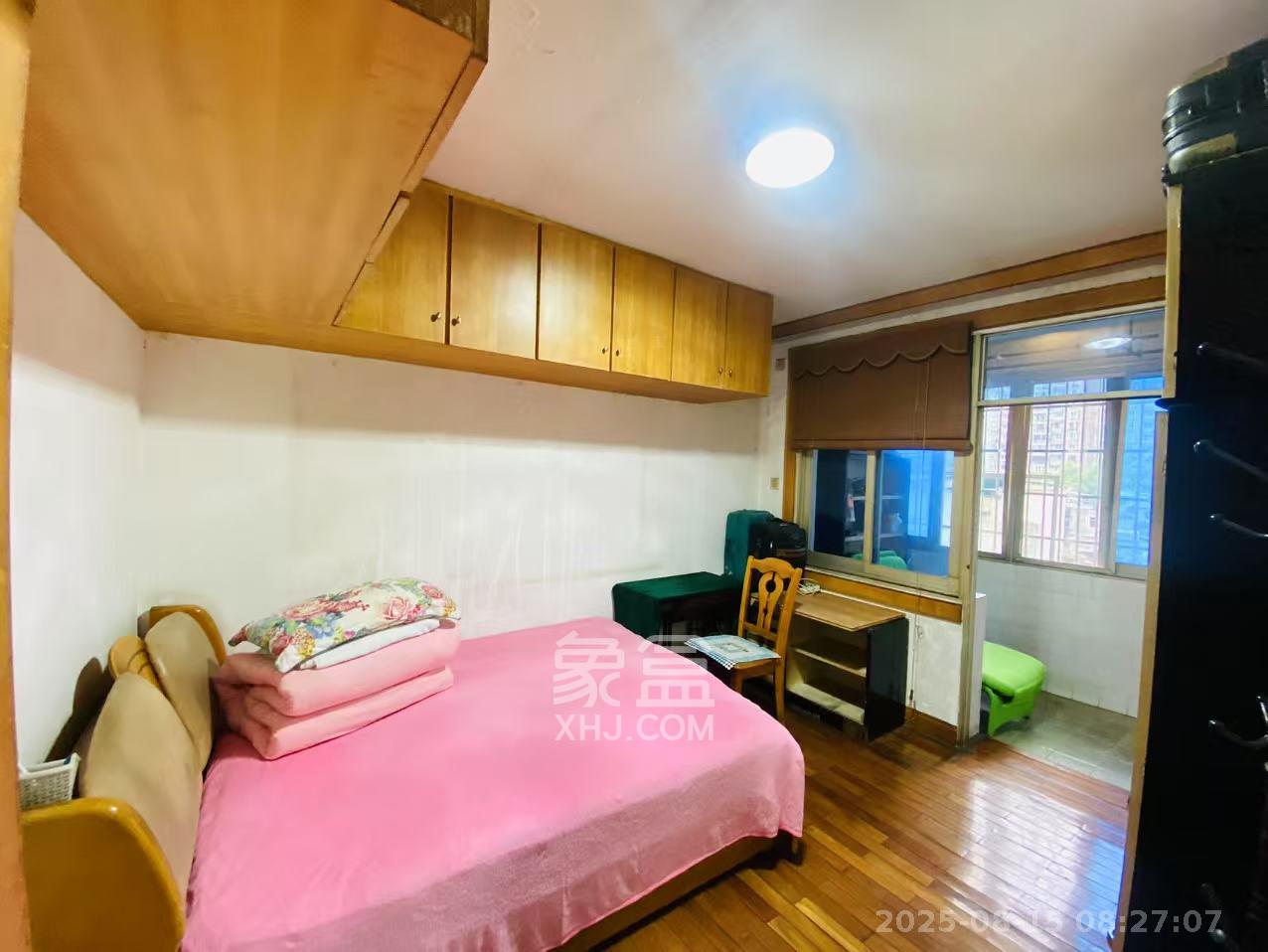 劳动路散盘 2室1厅1卫 1000.0元/月 劳动路散盘 2室1厅1卫 1000.0元/月室内图