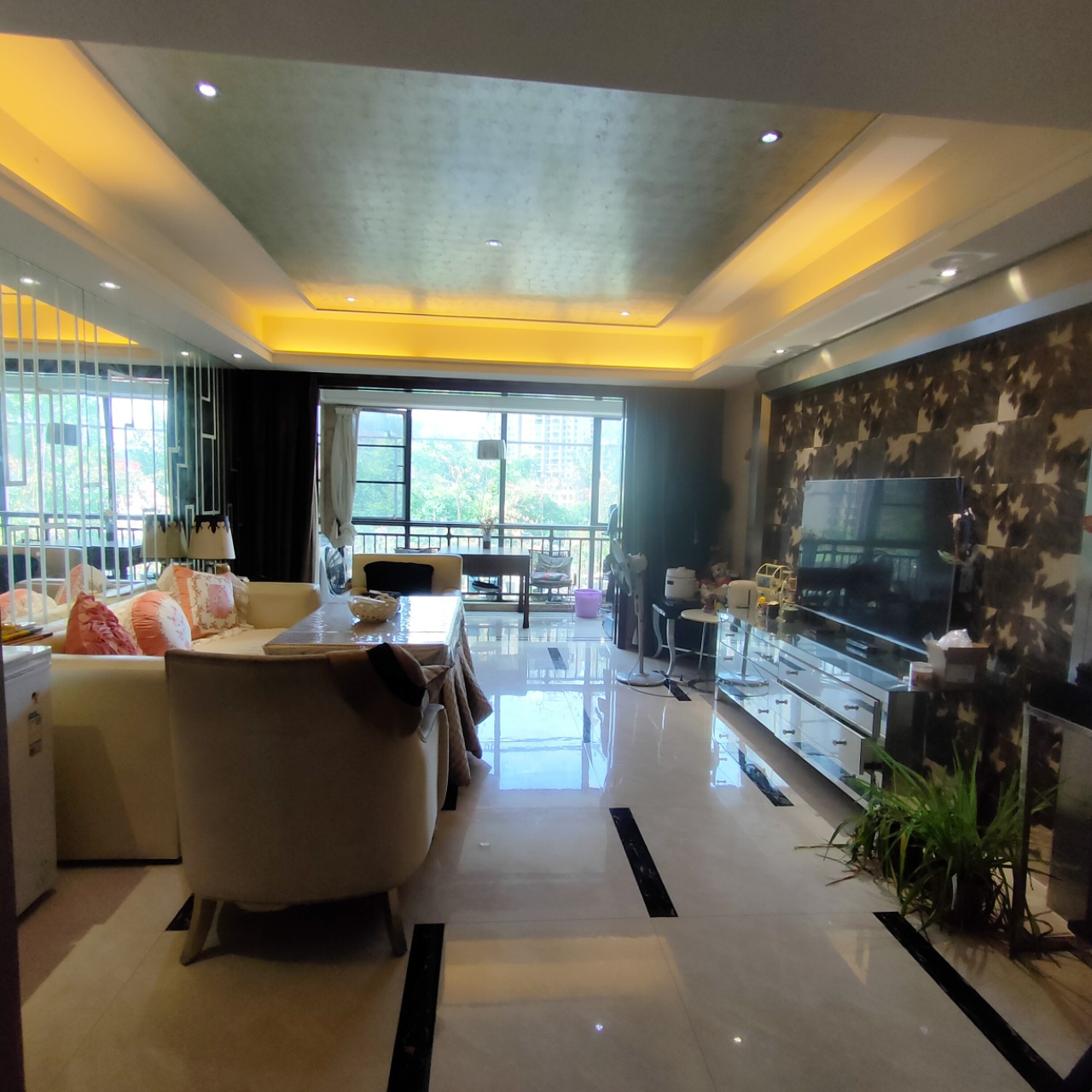 金益紫檀  3室2厅2卫    2600.0元/月 金益紫檀  3室2厅2卫    2600.0元/月室内图