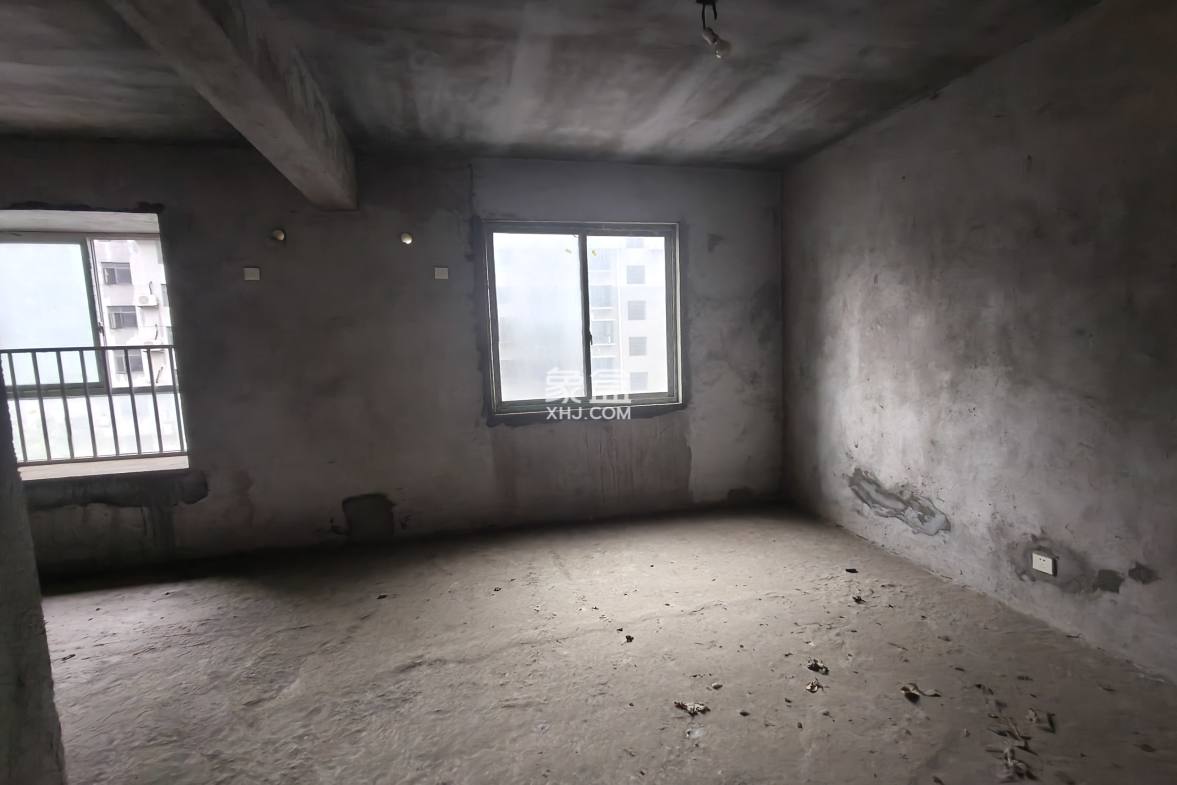 南苑上和一期 4室2厅2卫 78.8万 南苑上和一期 4室2厅2卫 78.8万卧室