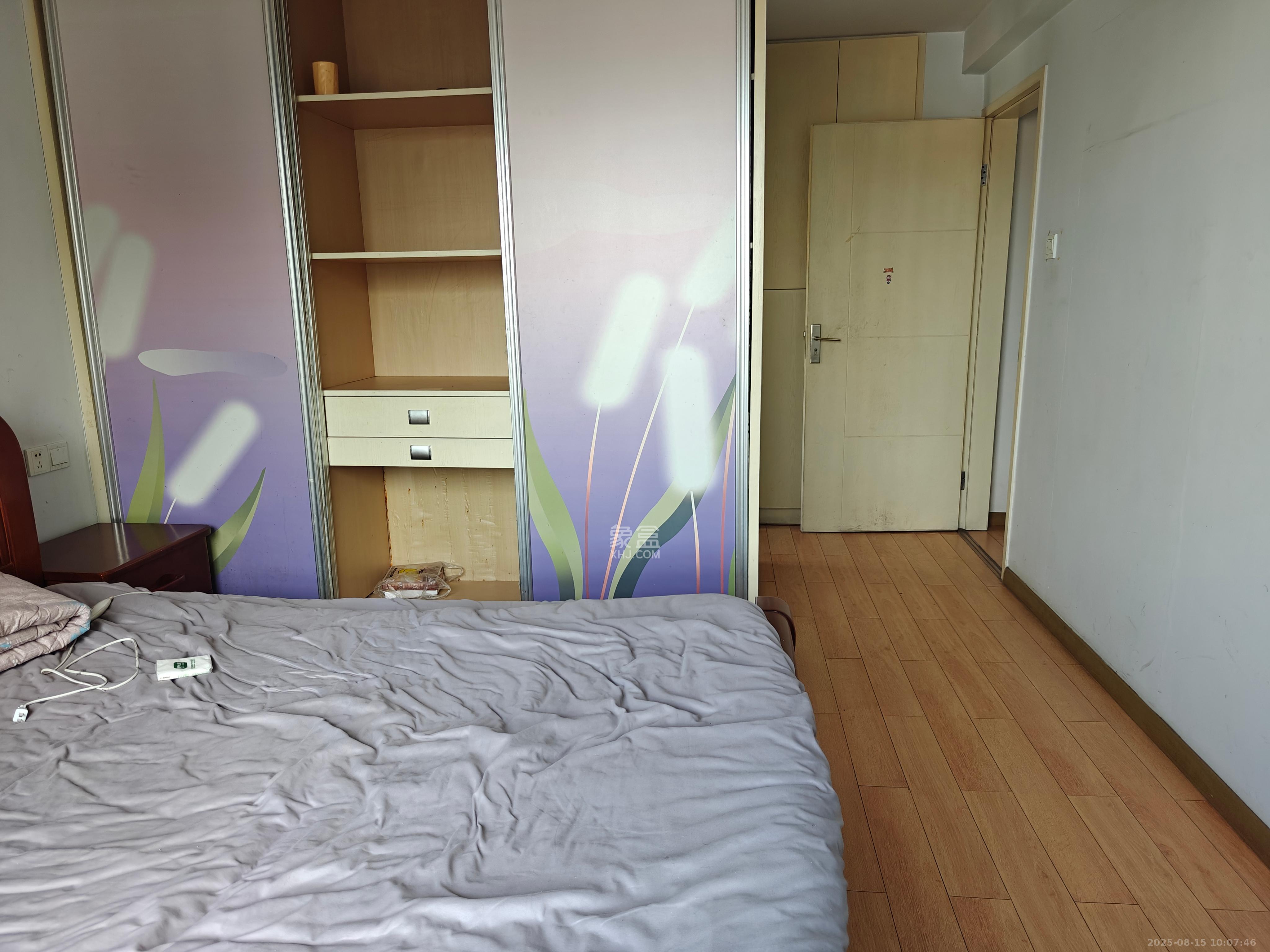 西城龙庭 4室2厅2卫 2600.0元/月 西城龙庭 4室2厅2卫 2600.0元/月室内图