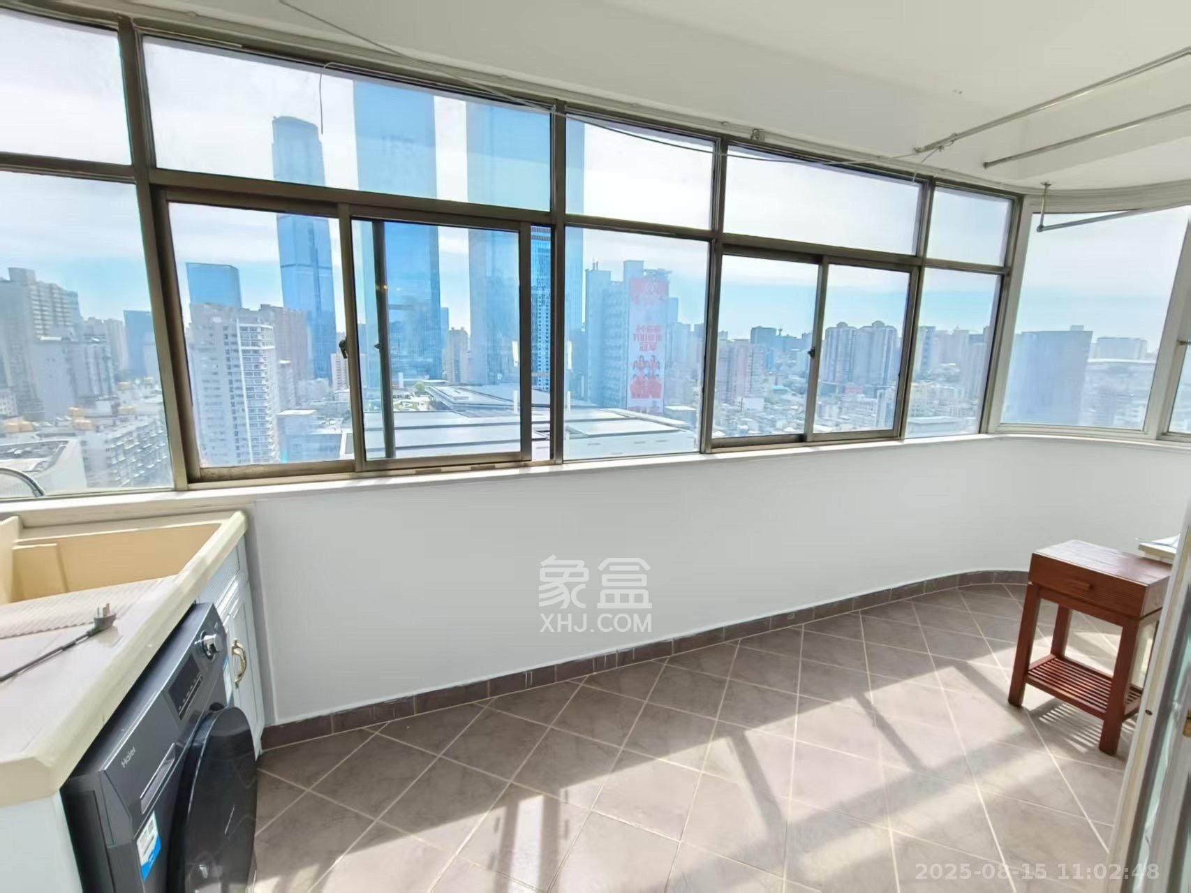 王府井公寓（福源公寓）  3室2厅2卫    5000.0元/月室内图