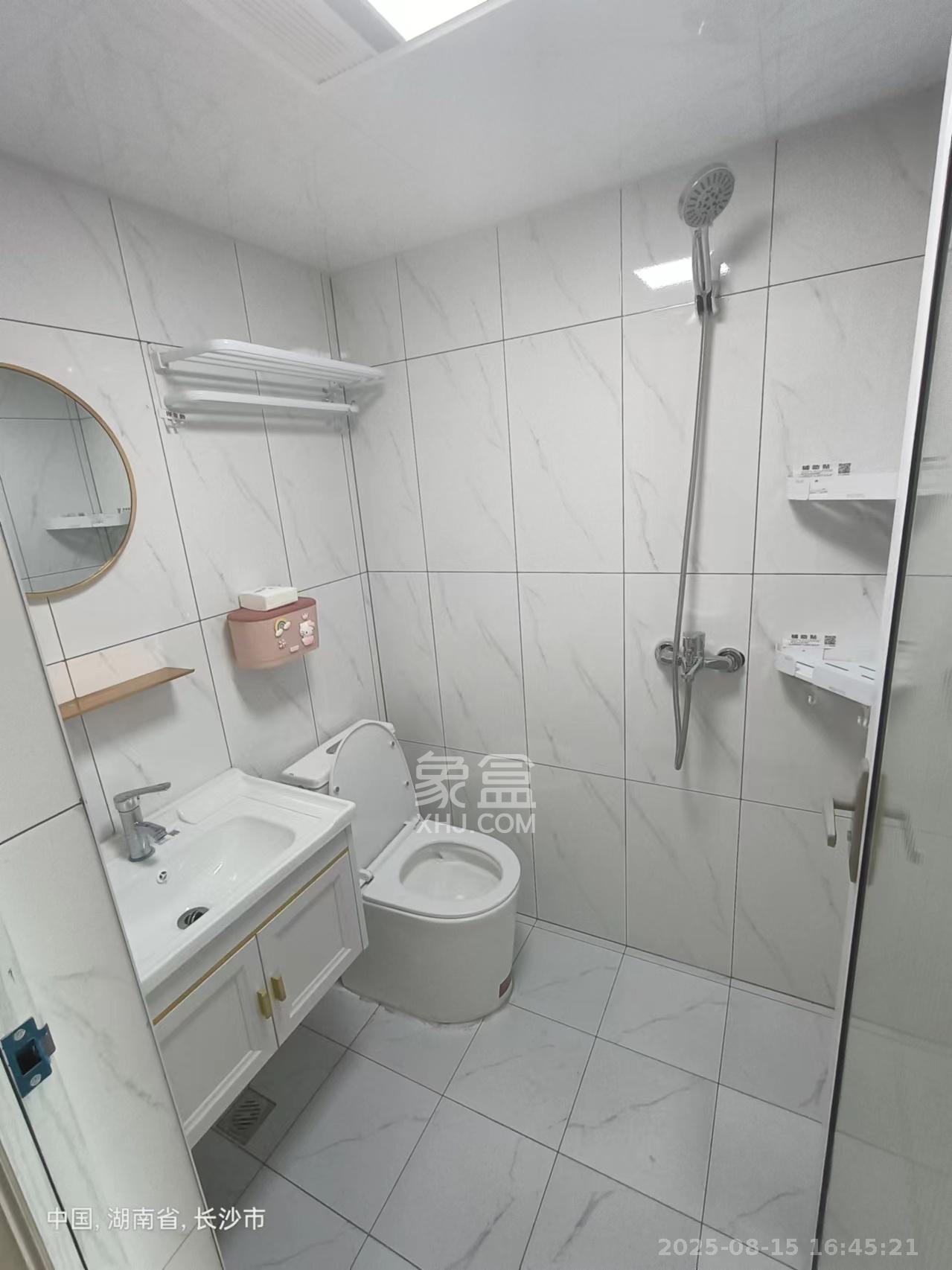 金地铂悦 1室0厅0卫 1600.0元/月 金地铂悦 1室0厅0卫 1600.0元/月室内图