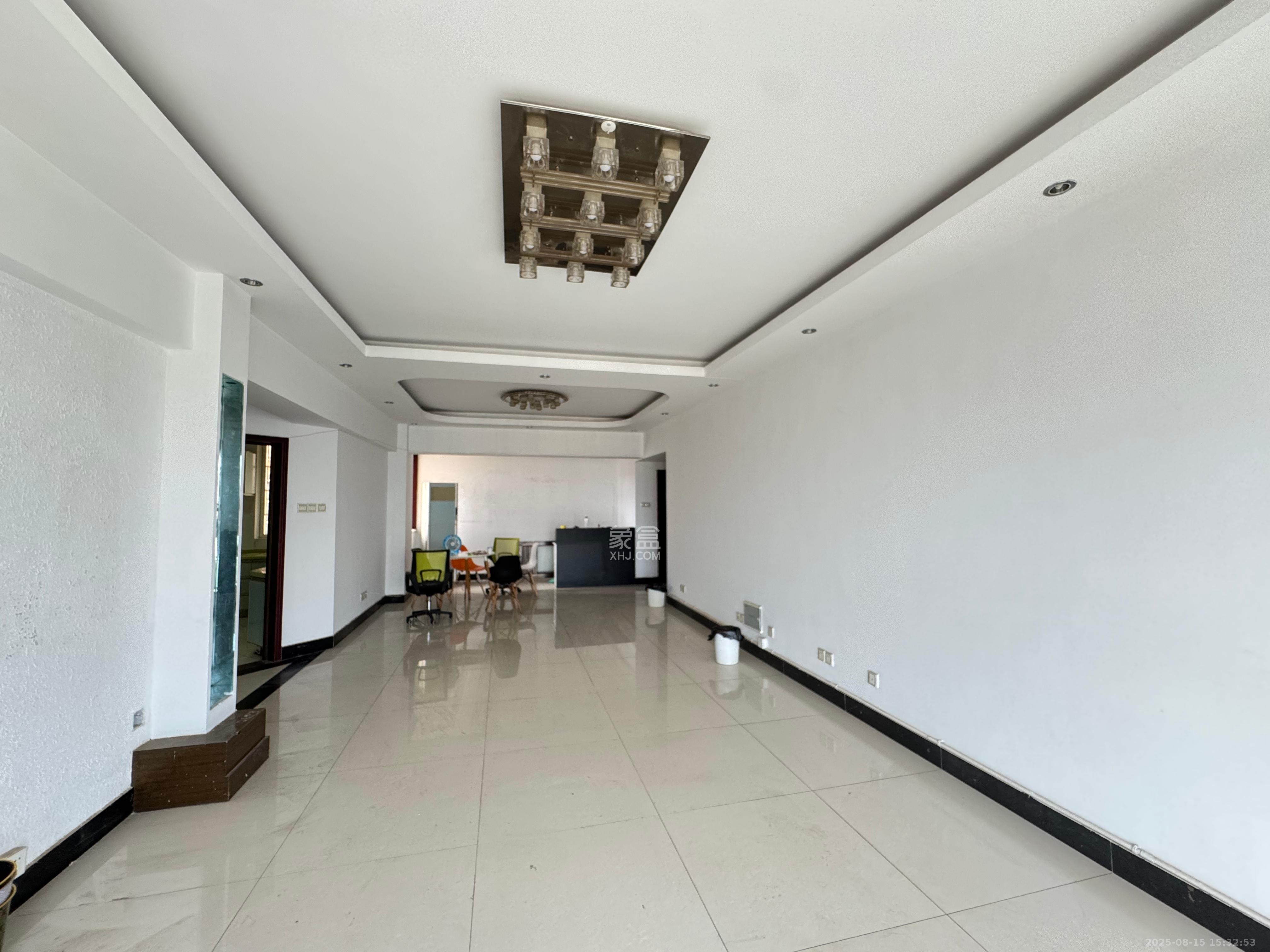 开源鑫阁 3室2厅2卫 2800.0元/月 开源鑫阁 3室2厅2卫 2800.0元/月室内图