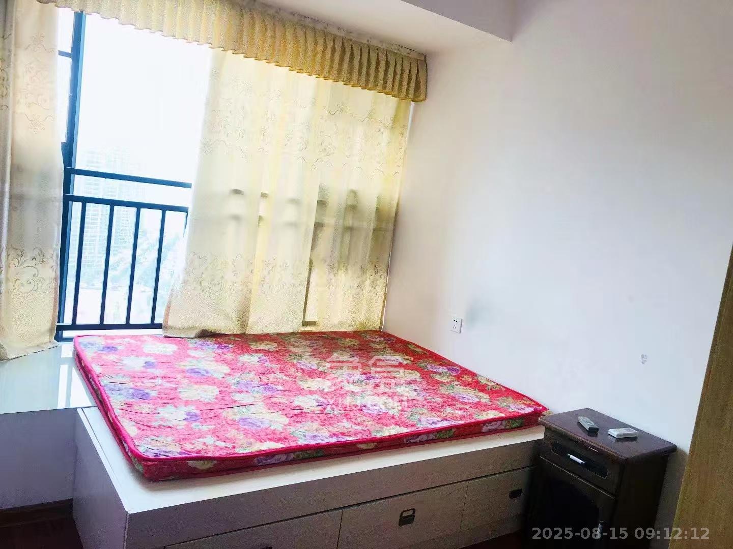 方略城市广场 4室2厅2卫 2300.0元/月 方略城市广场 4室2厅2卫 2300.0元/月室内图