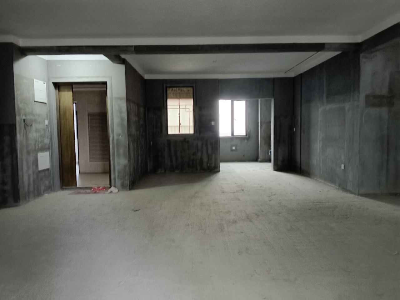 建发央著（悦发央著）  6室2厅3卫    148.8万客厅