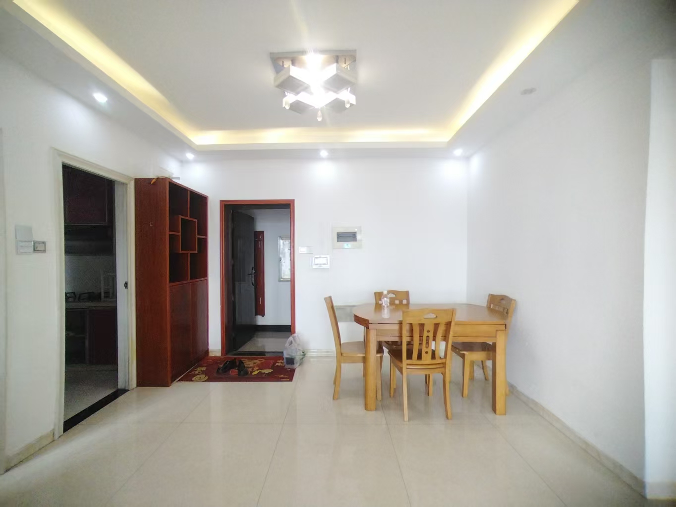 太一御江城  2室2厅1卫    1500.0元/月室内图