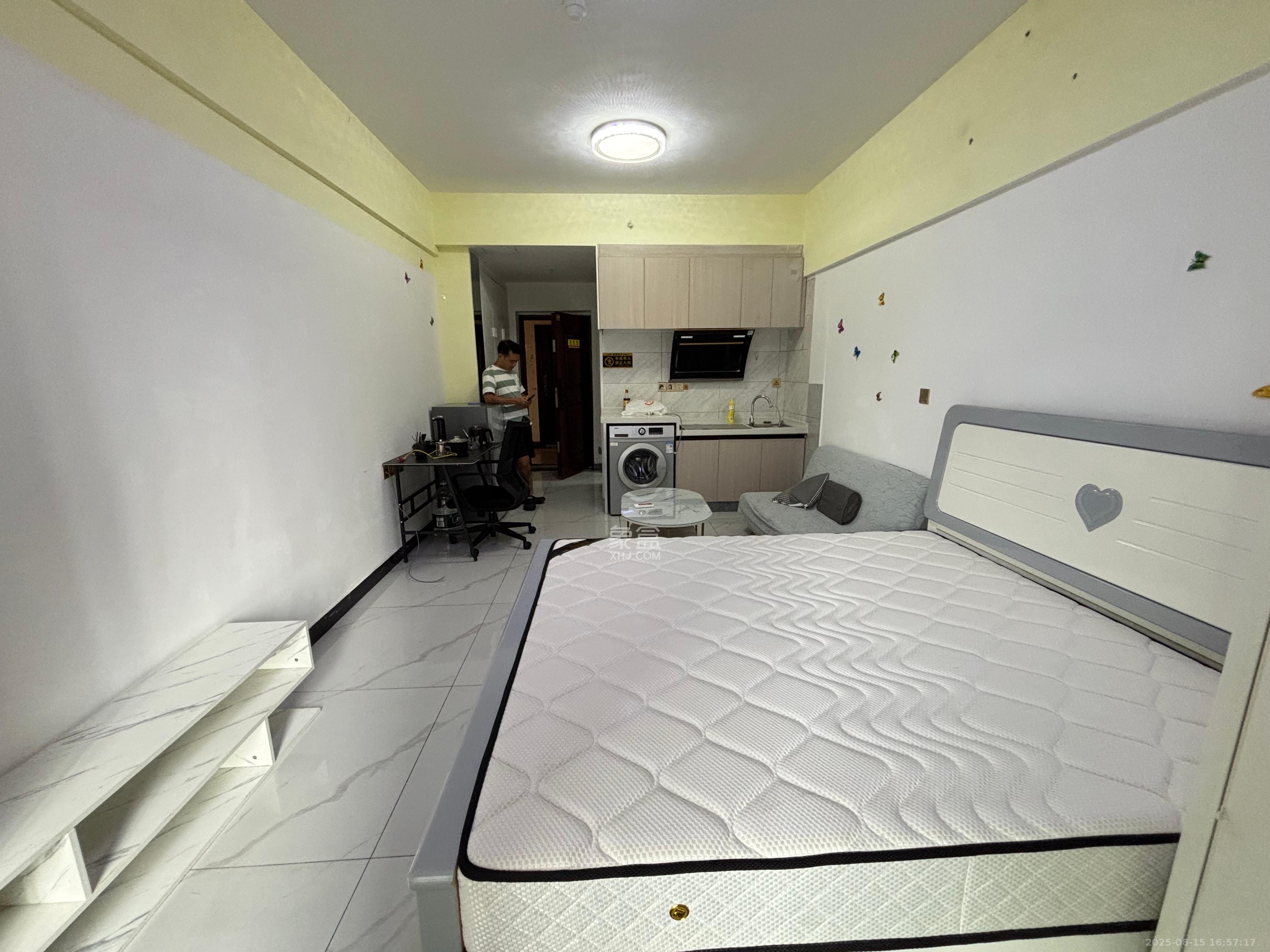 欣隆居  1室1厅1卫    1600.0元/月 欣隆居  1室1厅1卫    1600.0元/月室内图