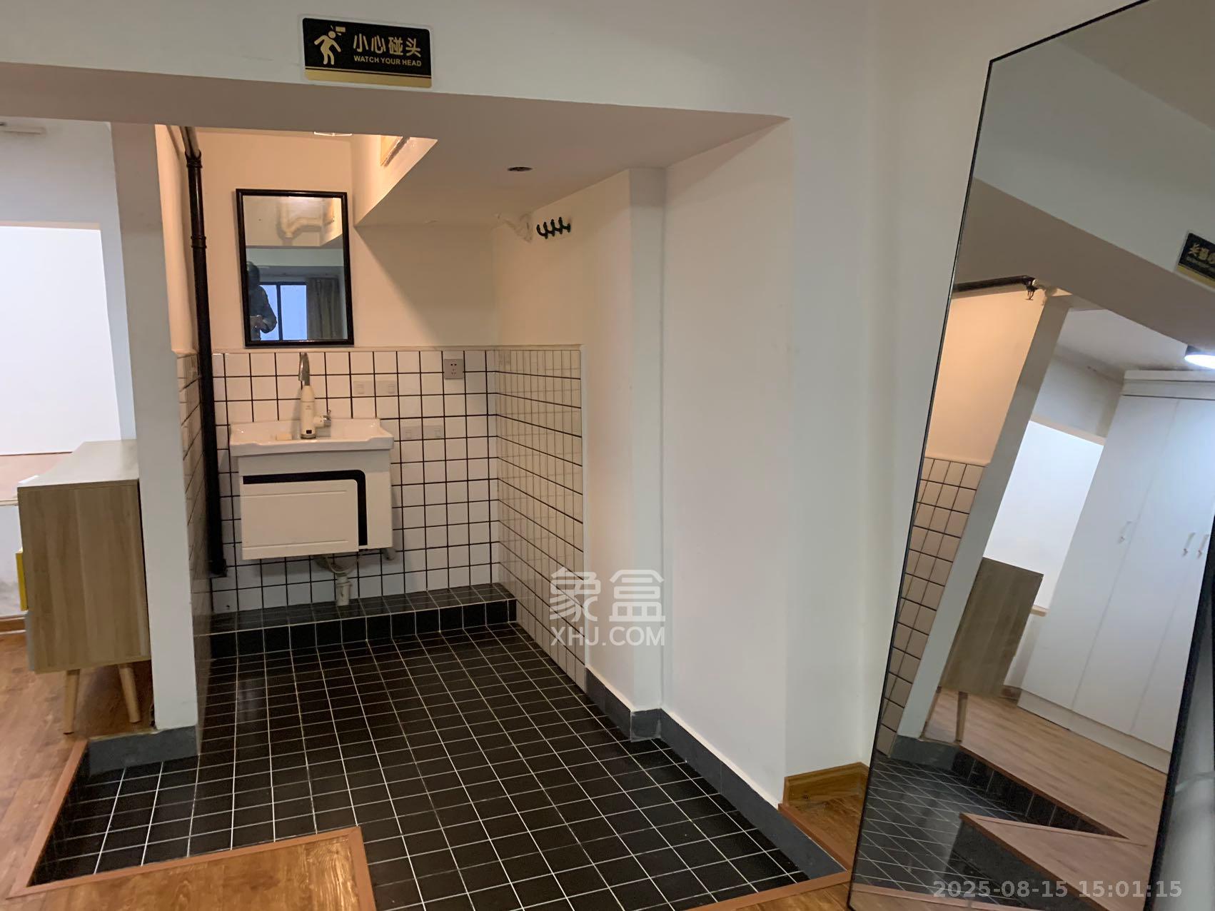 洋湖时代  1室1厅1卫    1400.0元/月室内图