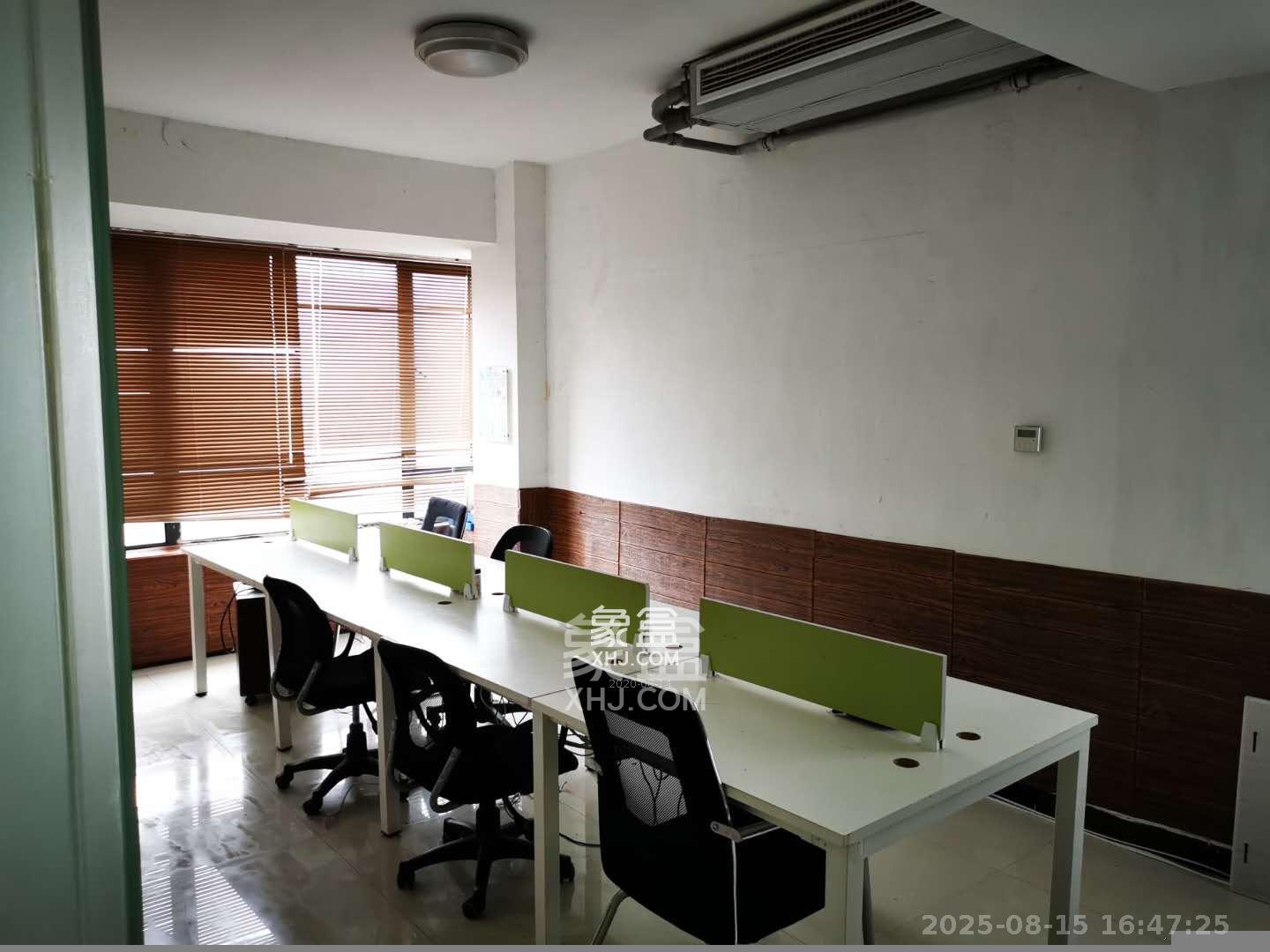 广电南院宿舍  3室2厅1卫    2000.0元/月室内图