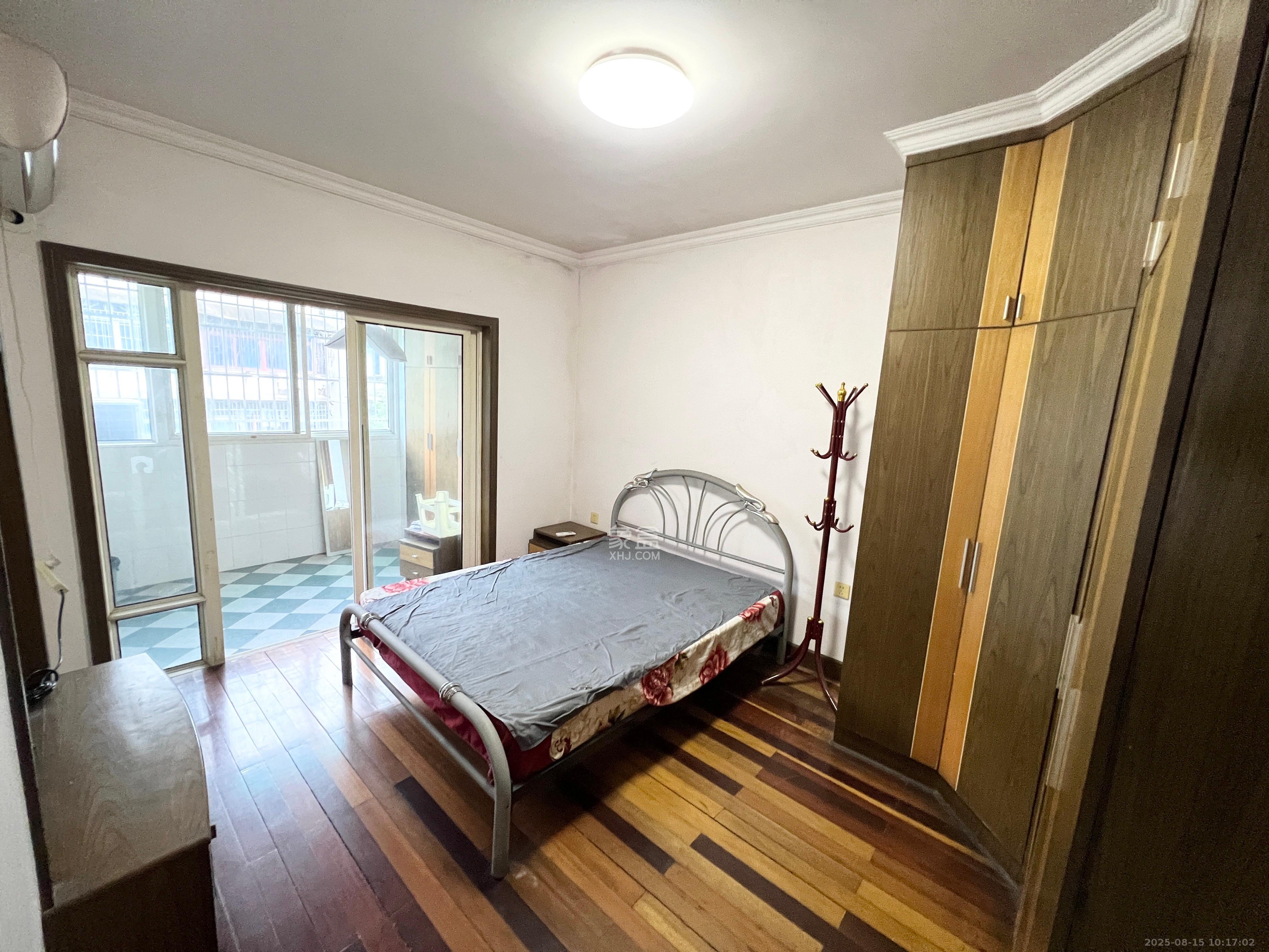 湘博楼 3室2厅2卫 1800.0元/月 湘博楼 3室2厅2卫 1800.0元/月室内图