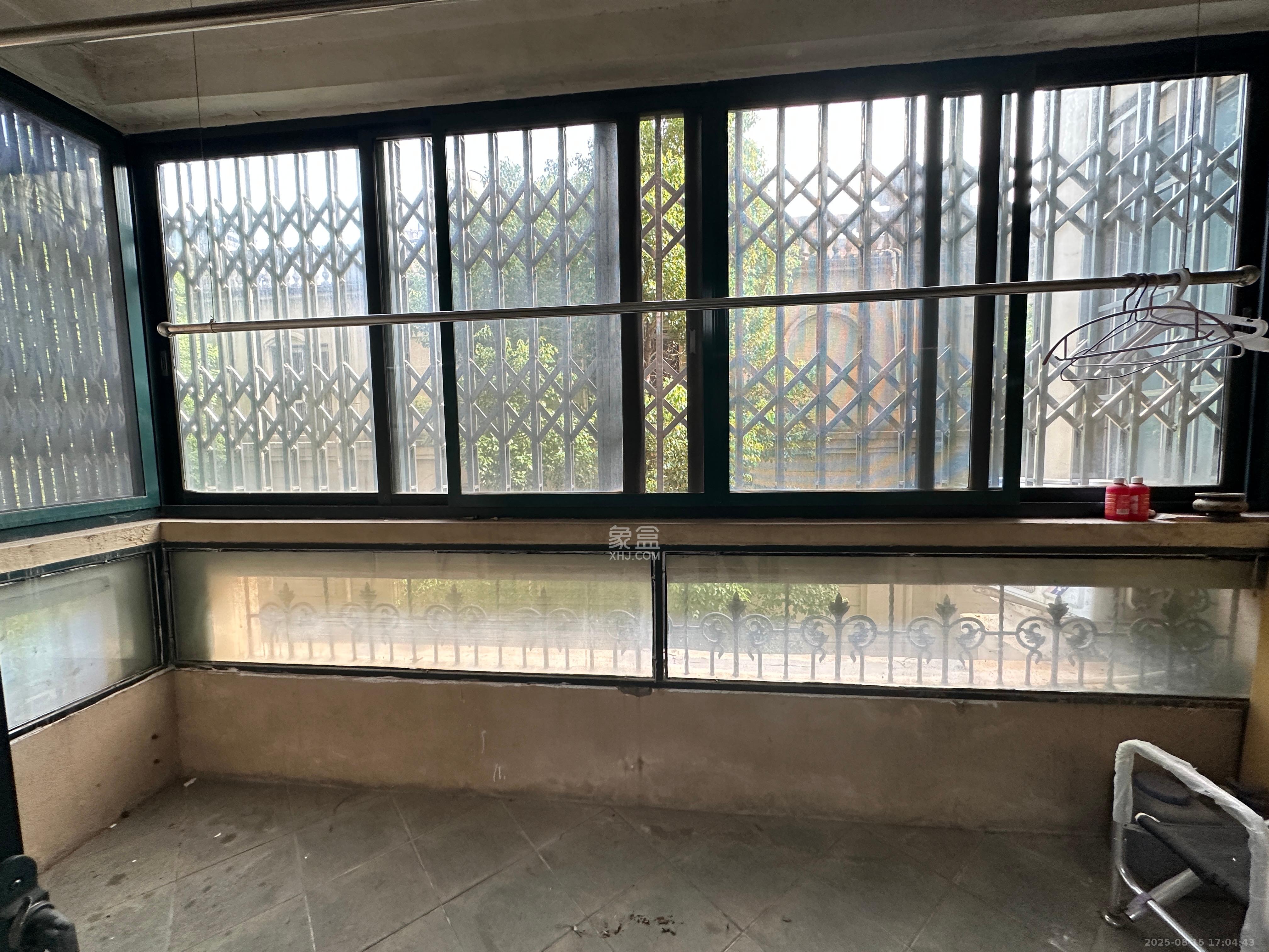 世嘉国际华城 3室2厅1卫 2600.0元/月 世嘉国际华城 3室2厅1卫 2600.0元/月室内图