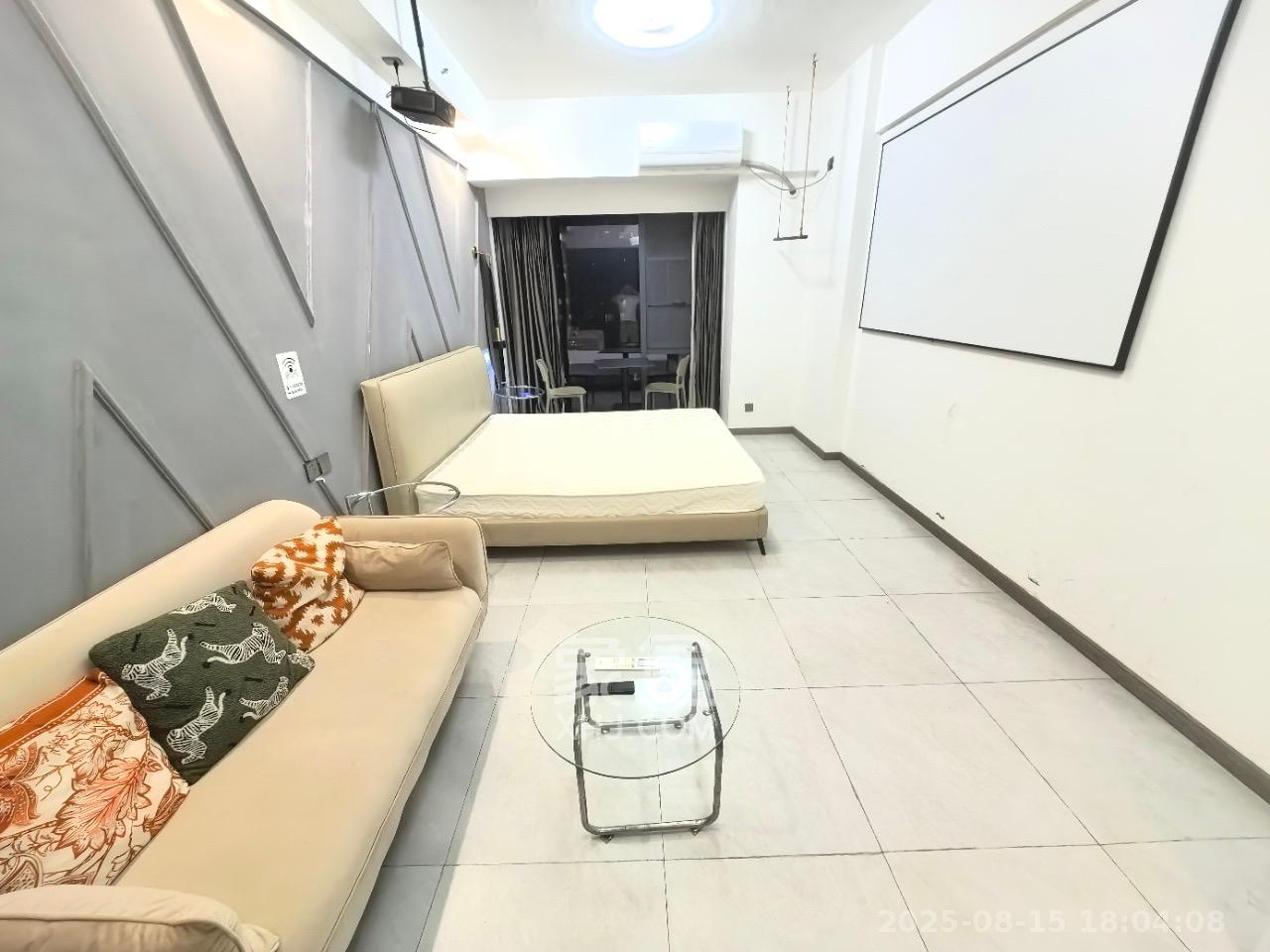 万润时光里  1室1厅1卫    1880.0元/月 万润时光里  1室1厅1卫    1880.0元/月室内图