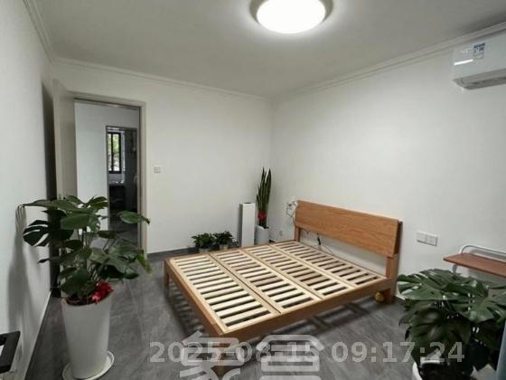 雅礼中学宿舍楼 4室2厅1卫 6000.0元/月 雅礼中学宿舍楼 4室2厅1卫 6000.0元/月室内图