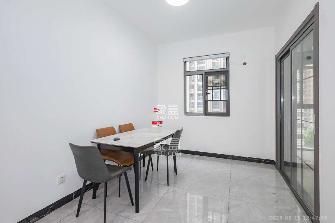 八方小区C区  4室2厅2卫    498.0万 八方小区C区  4室2厅2卫    498.0万其他