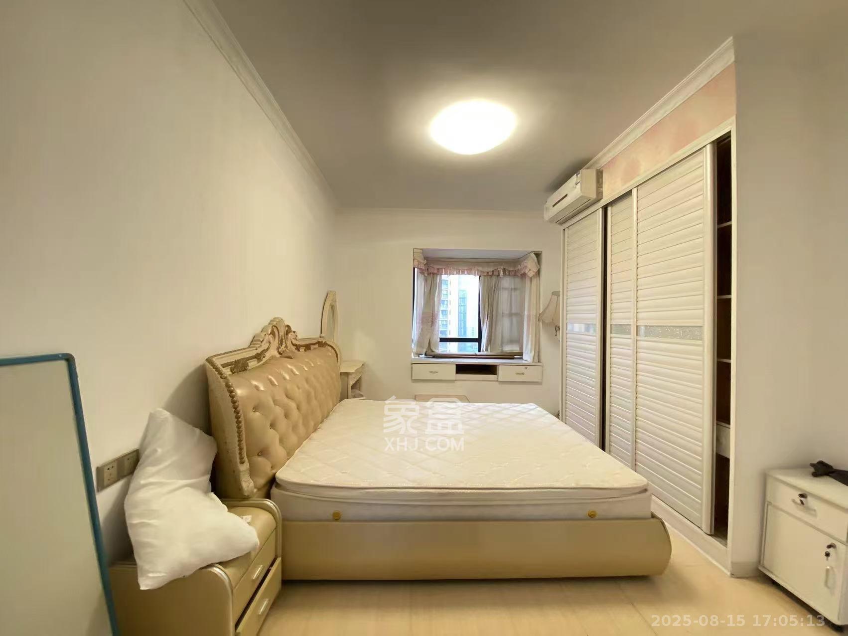 麓谷明珠  4室2厅1卫    3200.0元/月 麓谷明珠  4室2厅1卫    3200.0元/月室内图