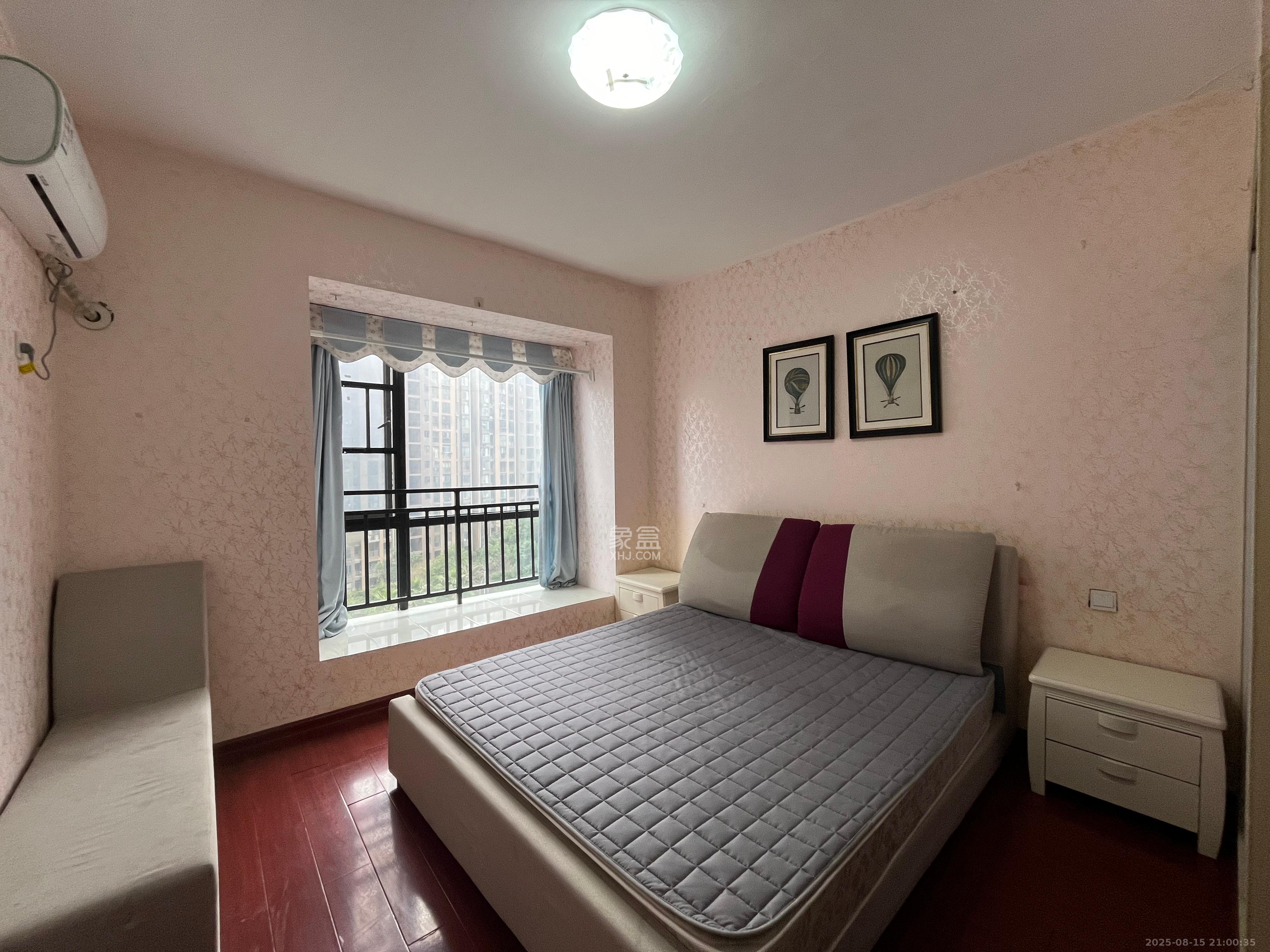 辉煌国际城一期  3室2厅2卫    2600.0元/月 辉煌国际城一期  3室2厅2卫    2600.0元/月室内图